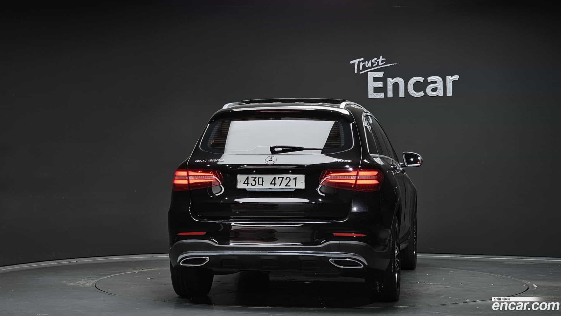 GLC-Class Mercedes-Benz 2018.7-OUTER-004