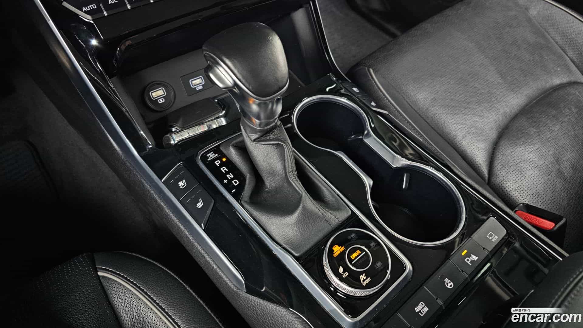 Mohave Kia 2020.3-INNER-009