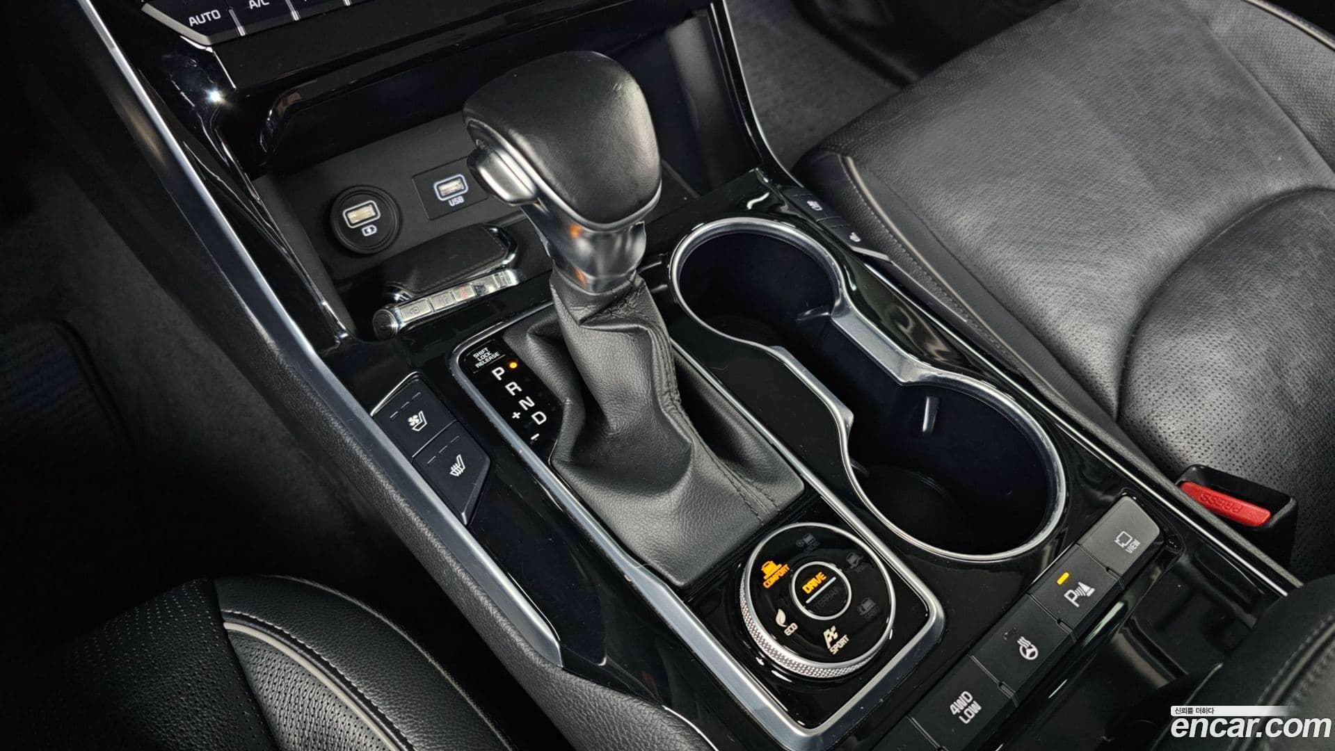 Main__Slider__Photo:Mohave Kia 2020.3-8