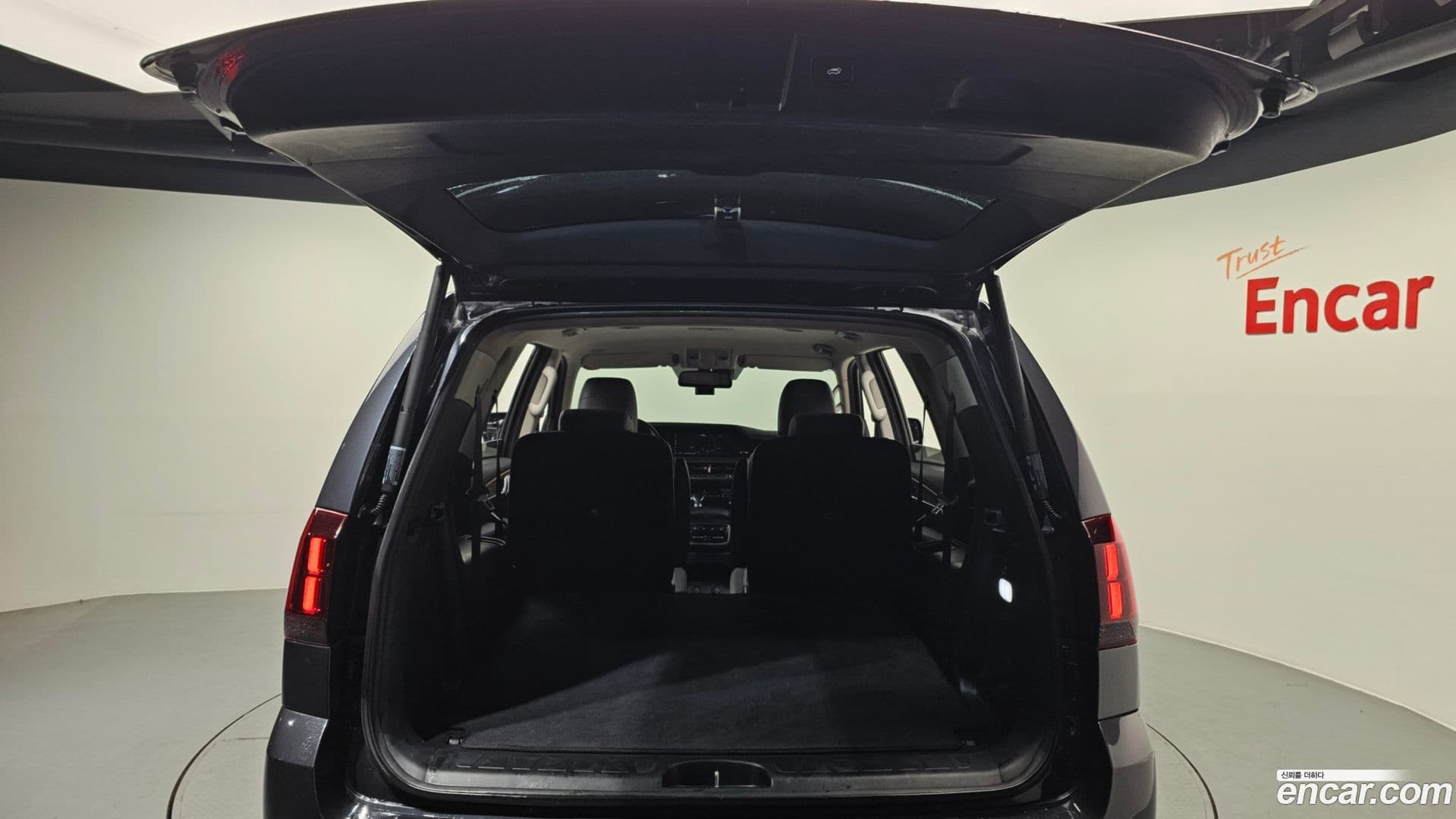 Main__Slider__Photo:Mohave Kia 2020.3-19