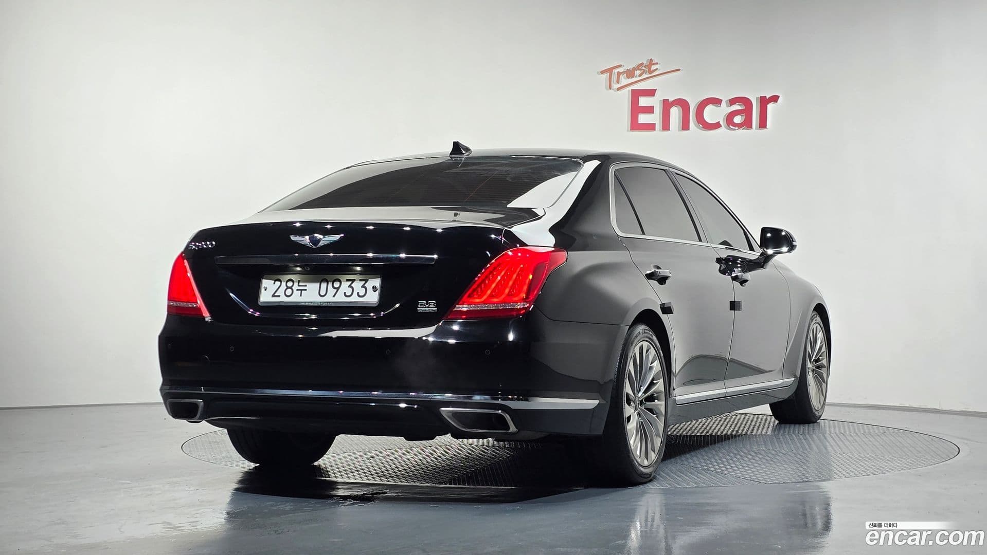 Main__Slider__Photo:EQ900 Genesis 2016.2-1