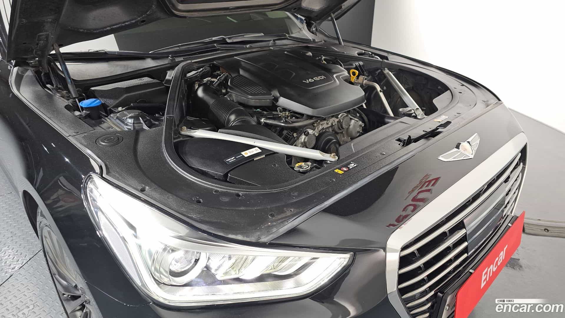 EQ900 Genesis 2016.2-INNER-006