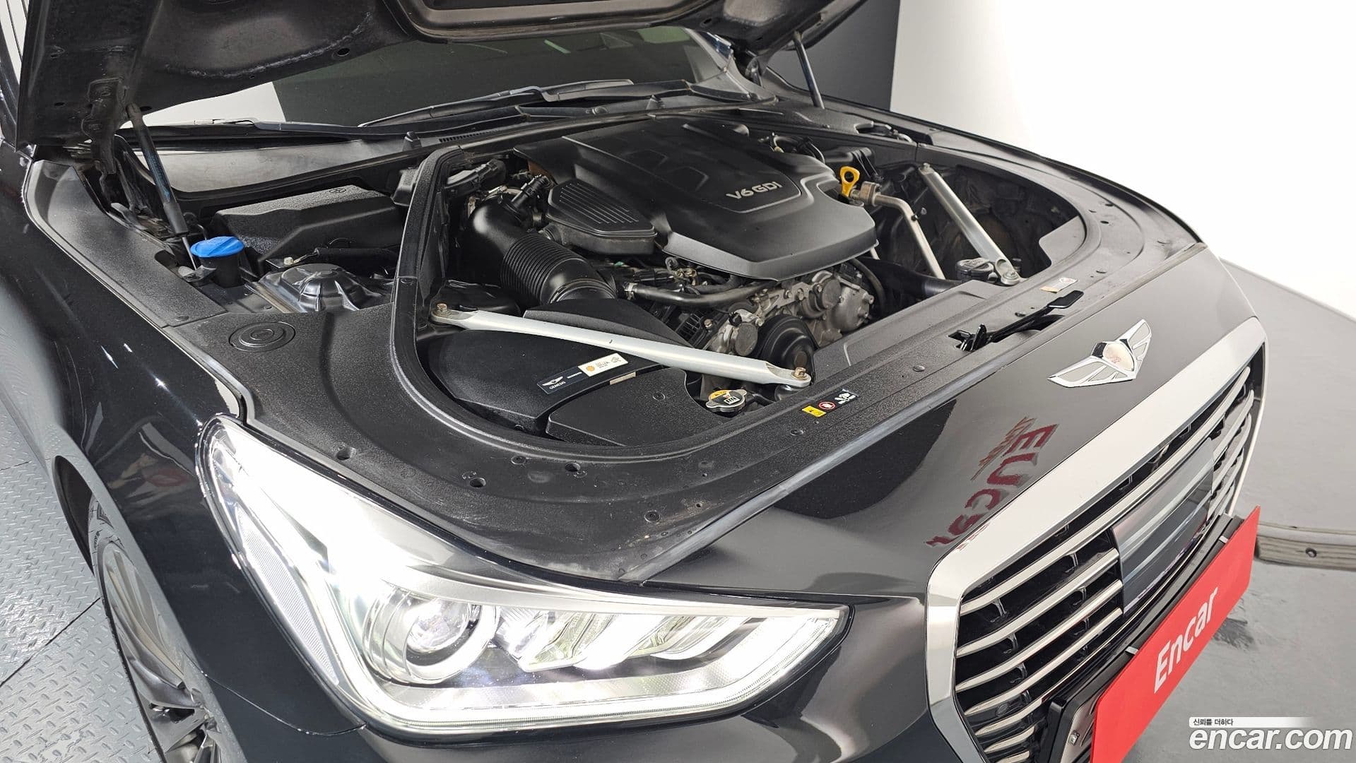 Main__Slider__Photo:EQ900 Genesis 2016.2-5