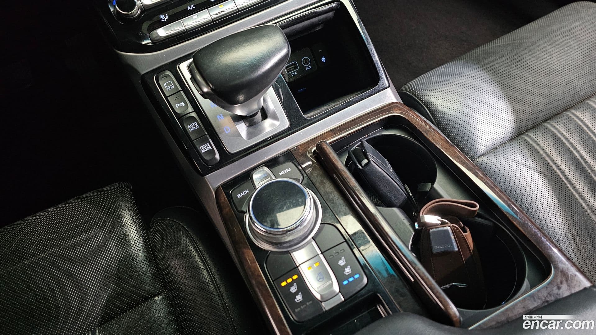 Main__Slider__Photo:EQ900 Genesis 2016.2-8