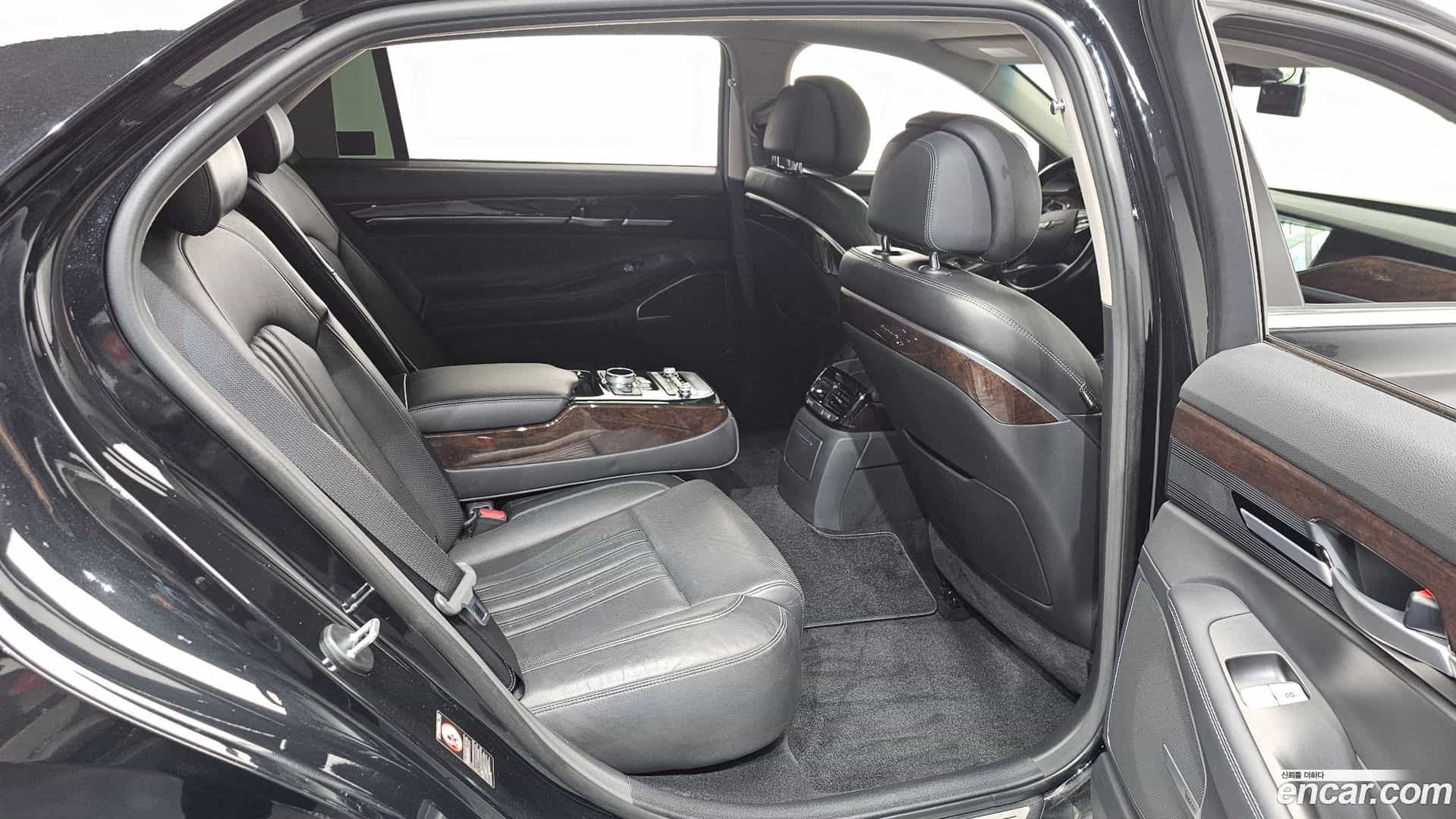 EQ900 Genesis 2016.2-OPTION-016