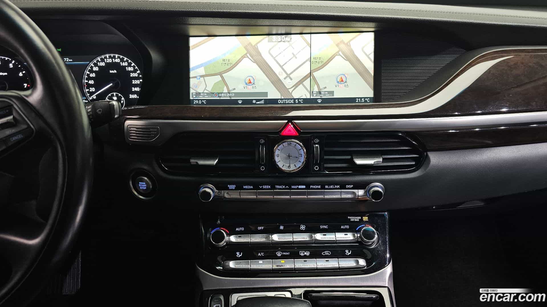 EQ900 Genesis 2016.2-OPTION-018