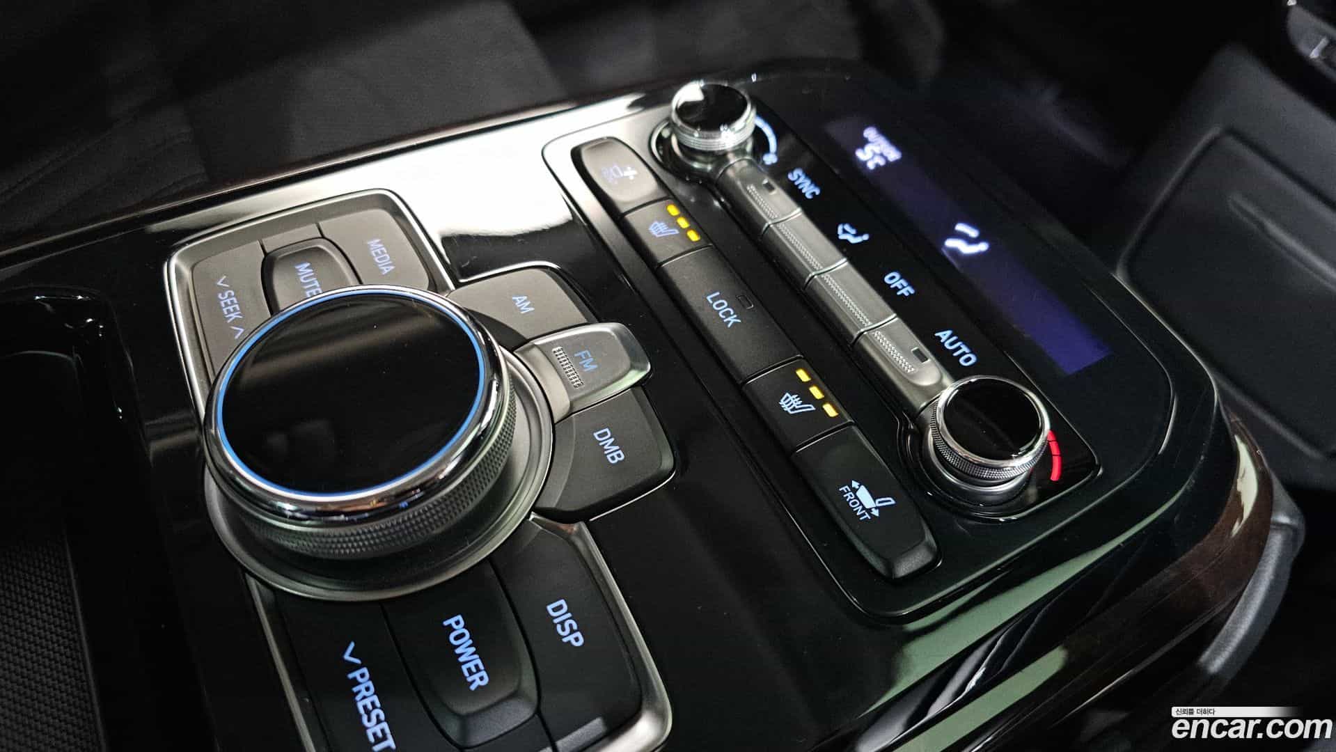 EQ900 Genesis 2016.2-OPTION-022