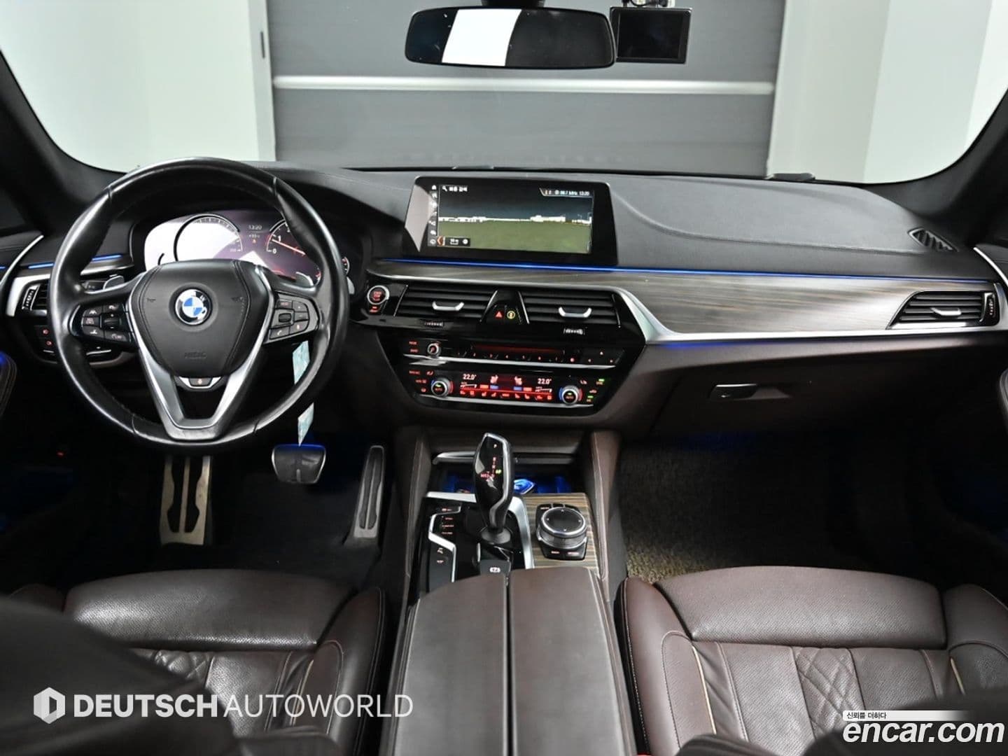 Main__Slider__Photo:5-Series BMW 2018.2-6