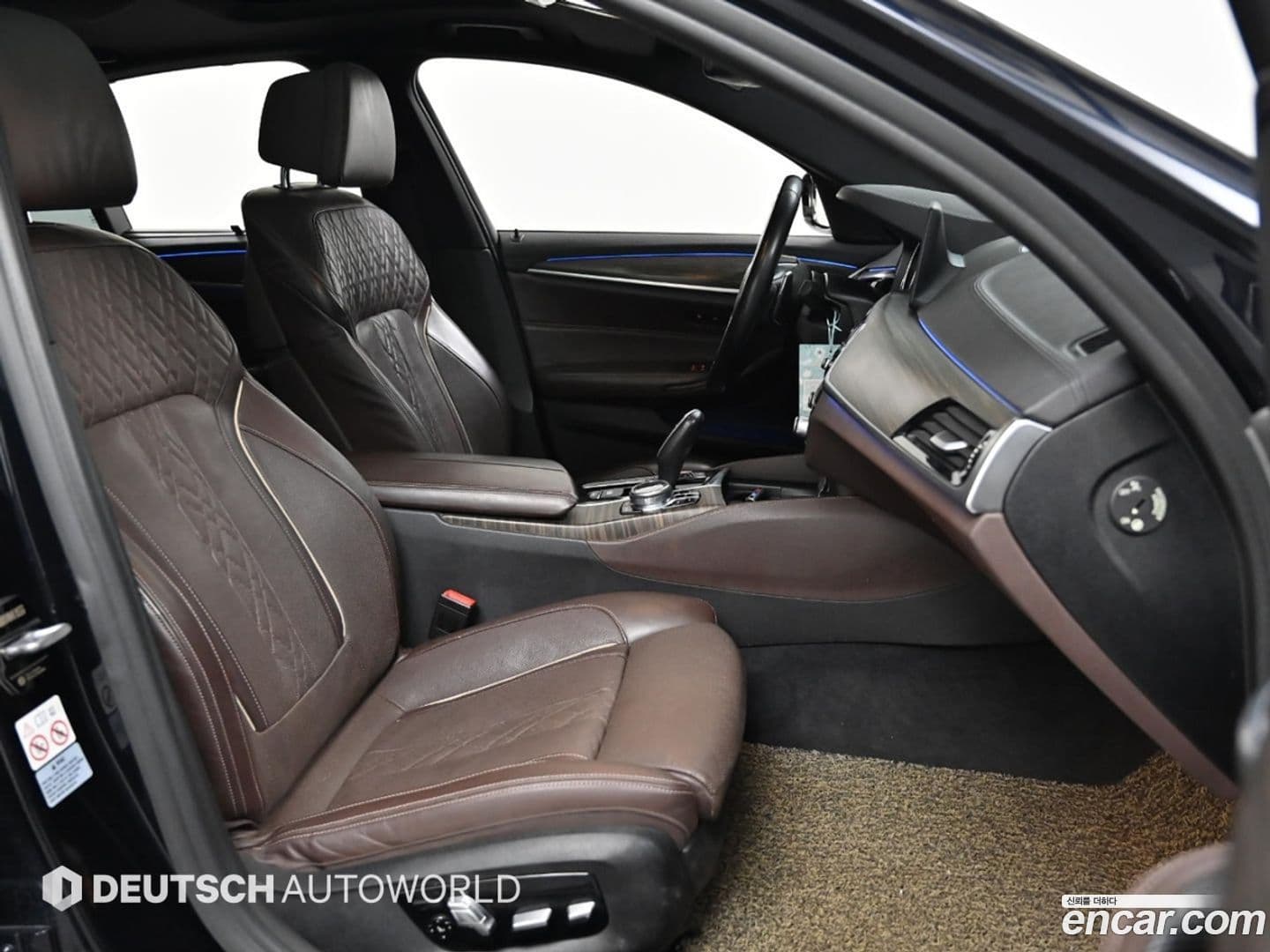 Main__Slider__Photo:5-Series BMW 2018.2-9