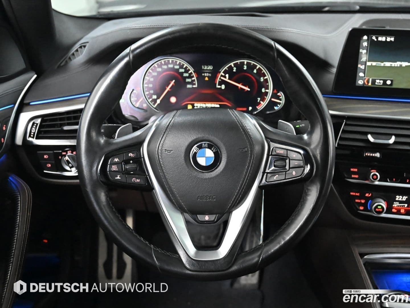 Main__Slider__Photo:5-Series BMW 2018.2-12