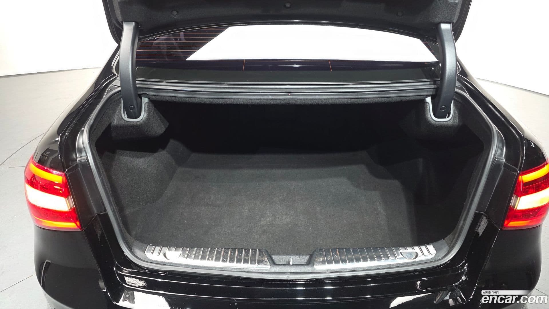 Main__Slider__Photo:K7 Kia 2015.10-19