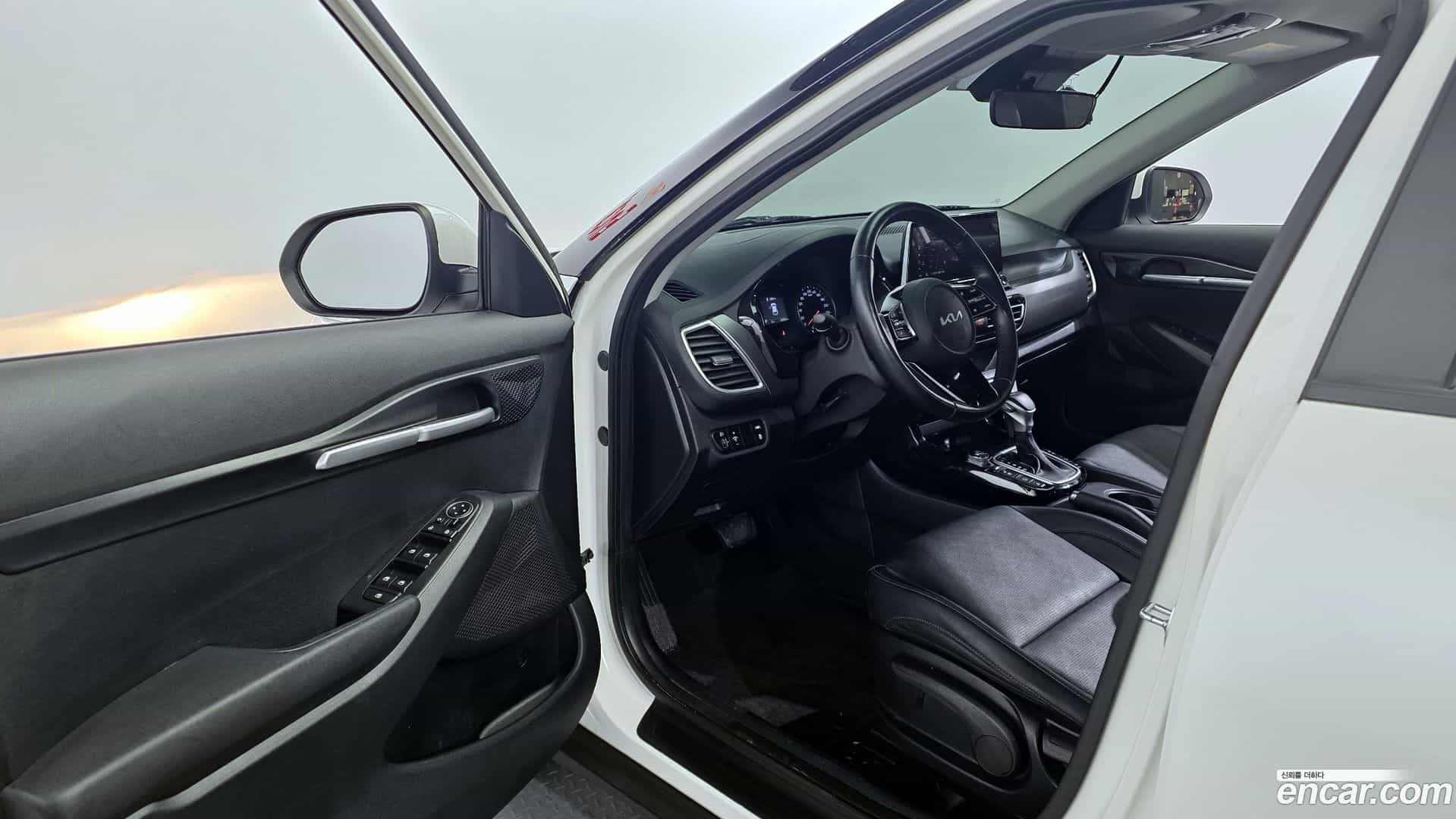 Seltos Kia 2021.10-INNER-010