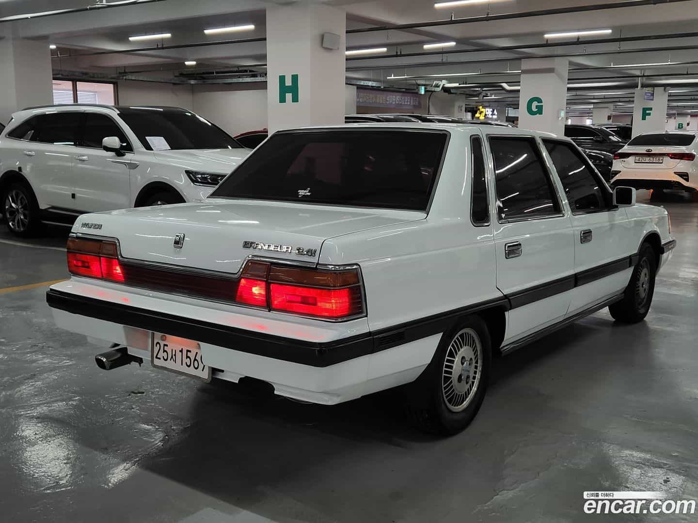 Grandeur Hyundai 1992.4-INNER-006