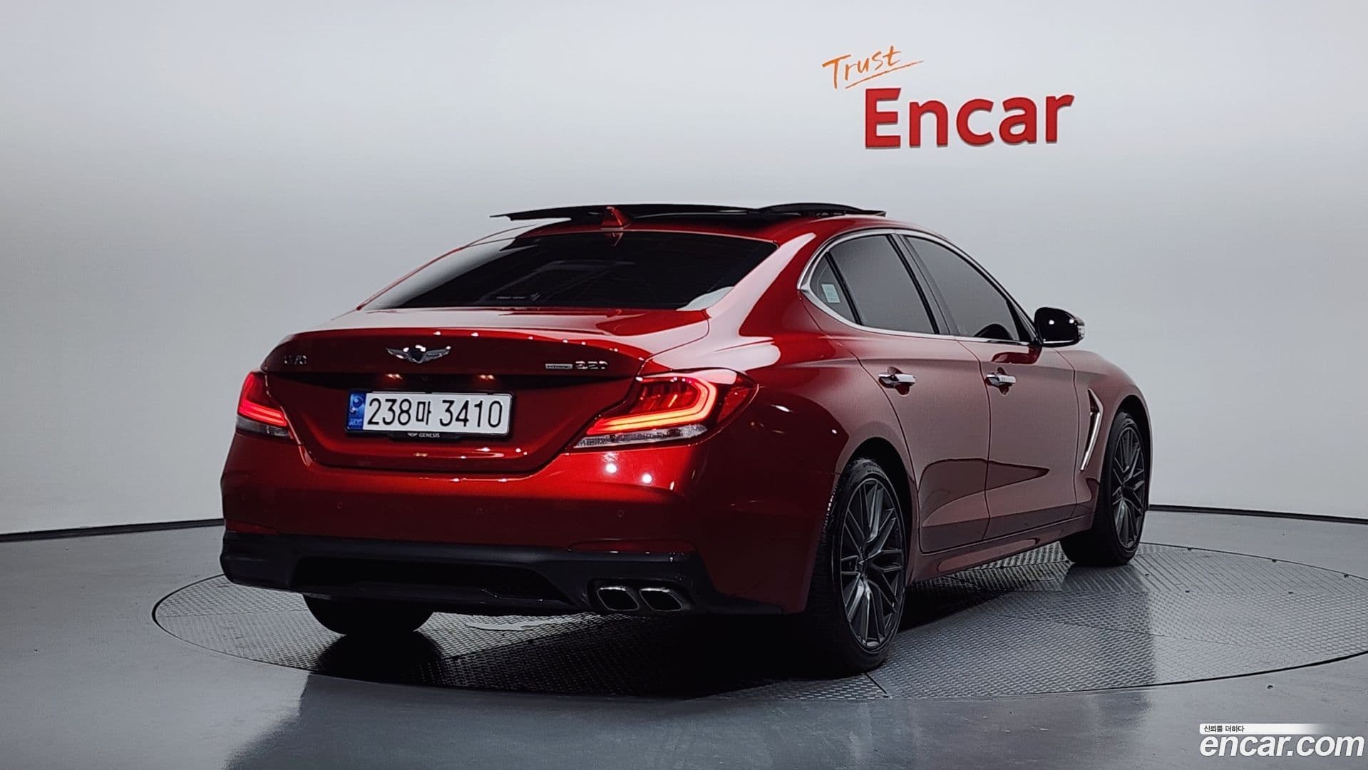 Main__Slider__Photo:G70 Genesis 2018.4-1