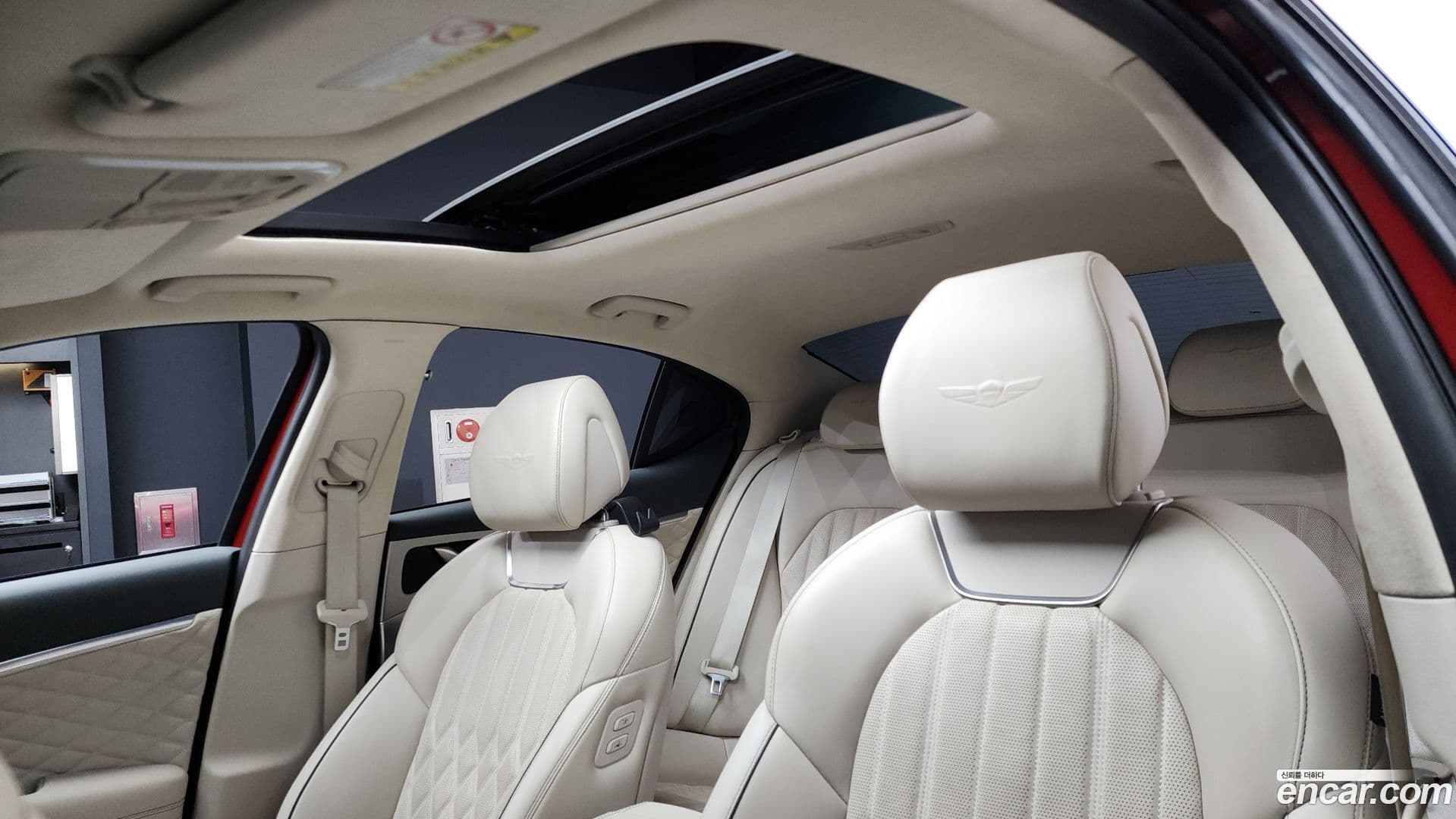 Main__Slider__Photo:G70 Genesis 2018.4-17