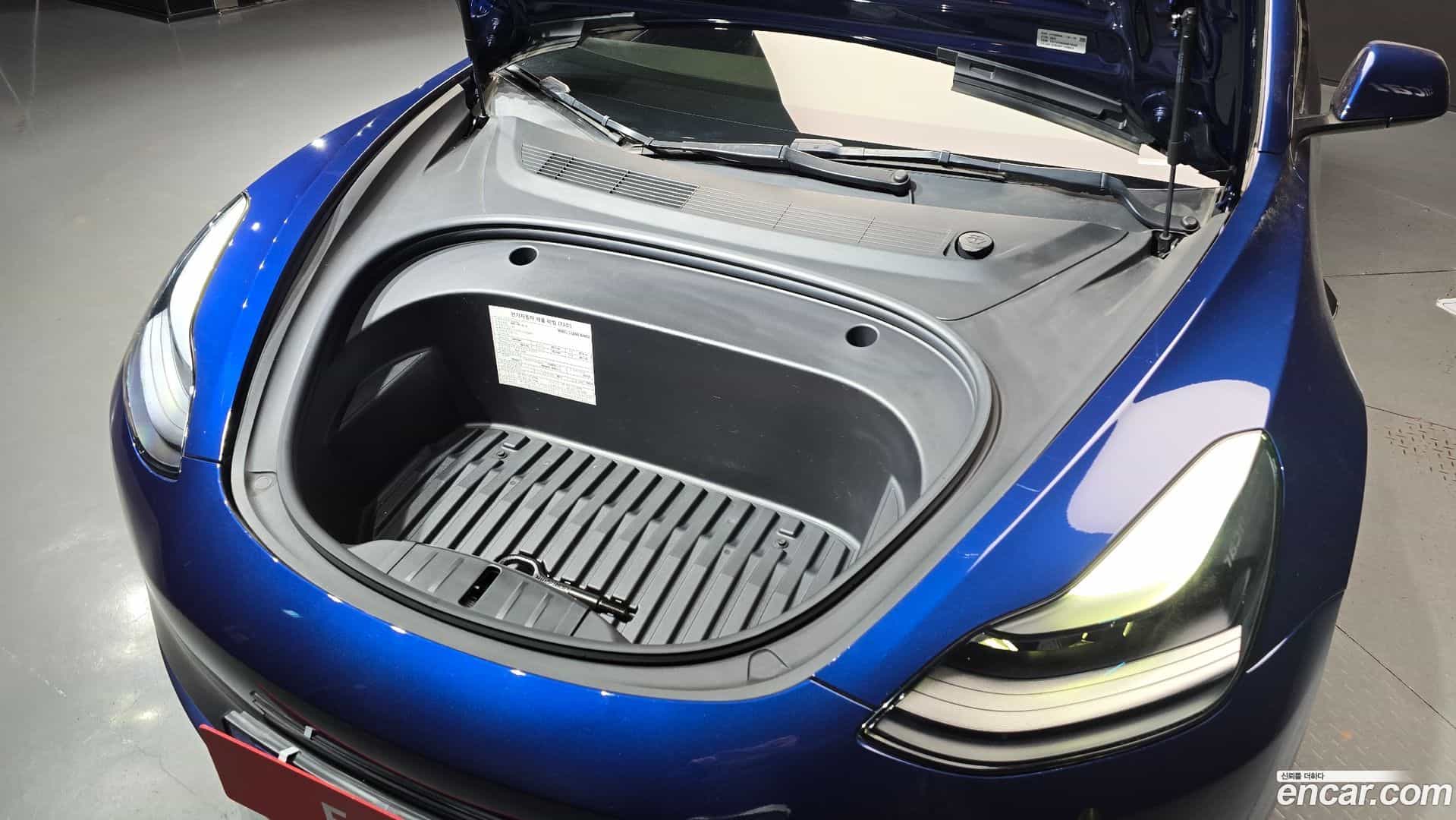 Model 3 Tesla 2022.1-INNER-006