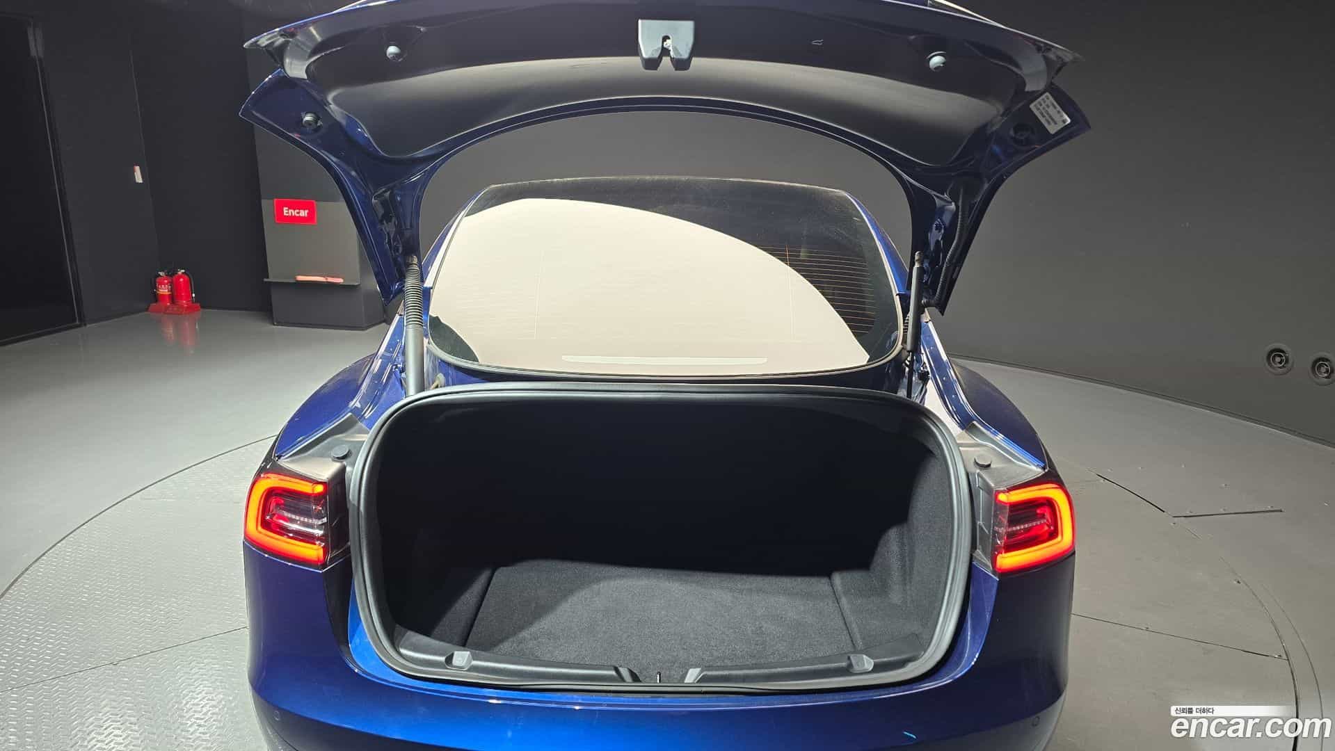 Model 3 Tesla 2022.1-OPTION-024