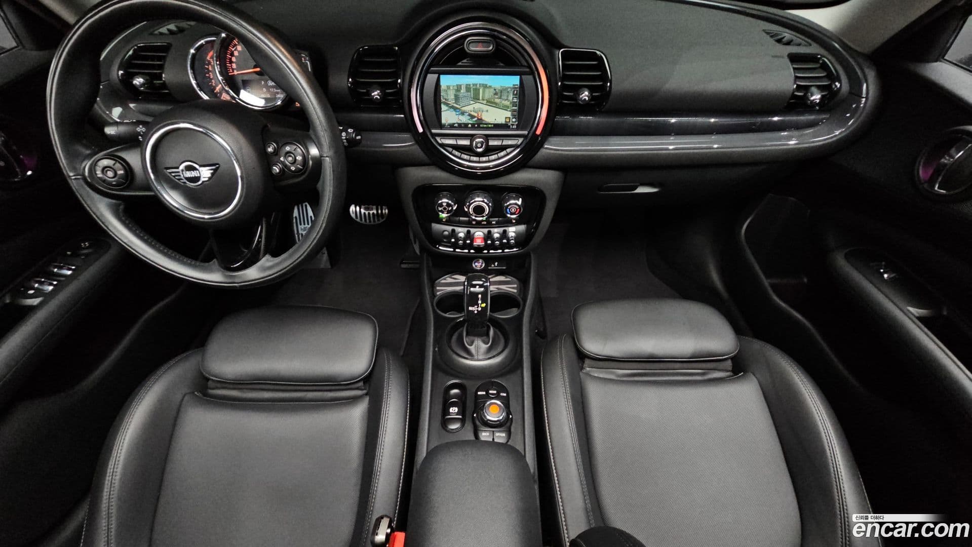 Main__Slider__Photo:Clubman Mini 2018.8-6