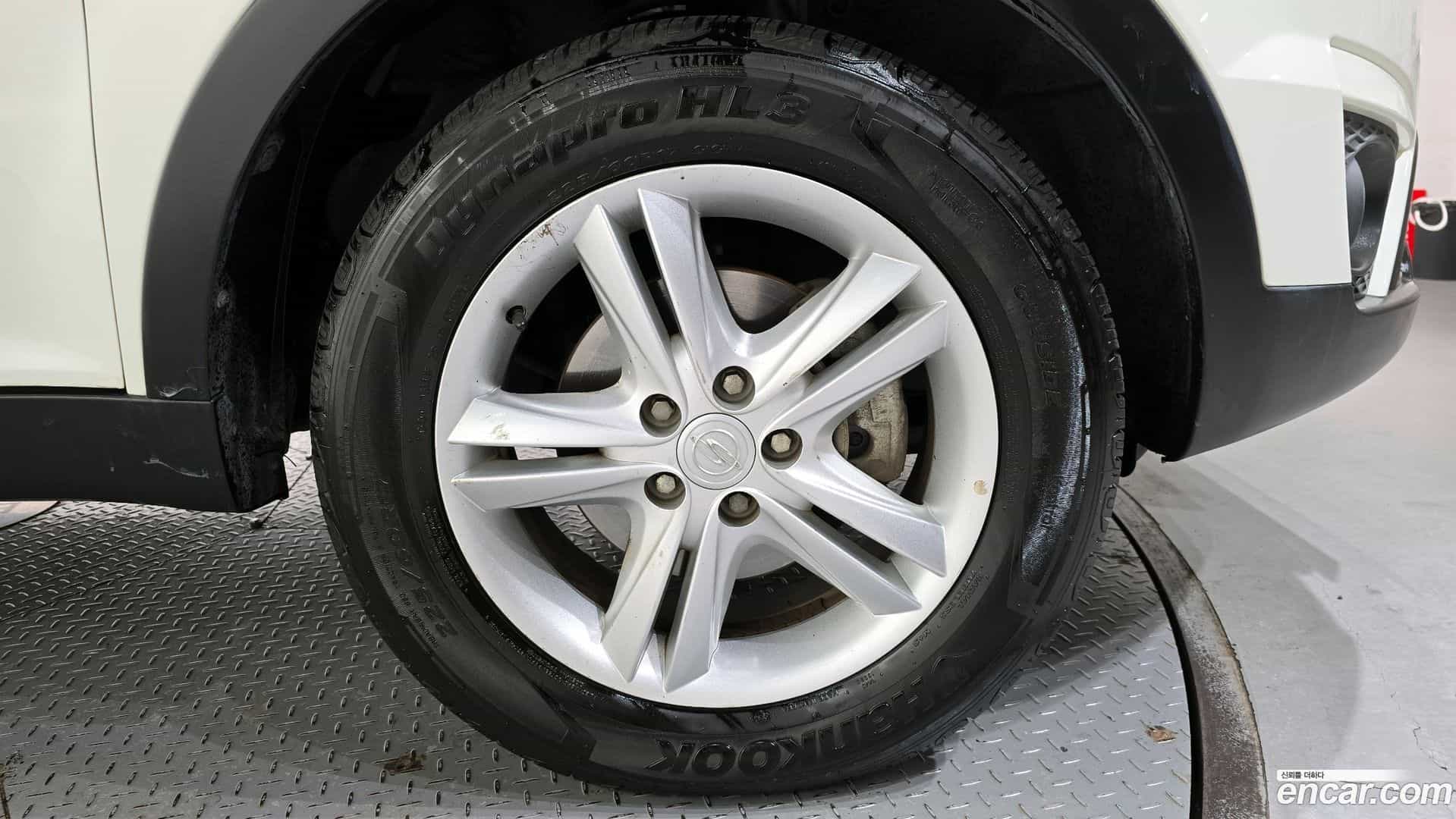 KORANDO KG_Mobility_Ssangyong 2015.2-OUTER-005