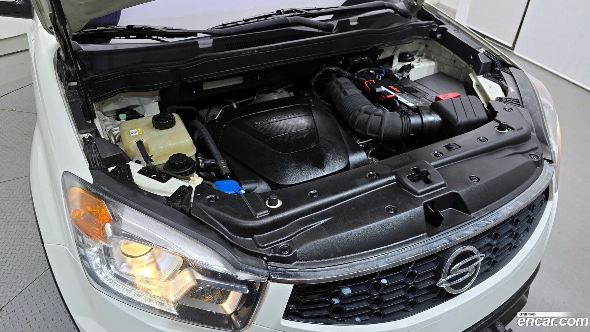 Main__Slider__Photo:KORANDO KG_Mobility_Ssangyong 2015.2-5