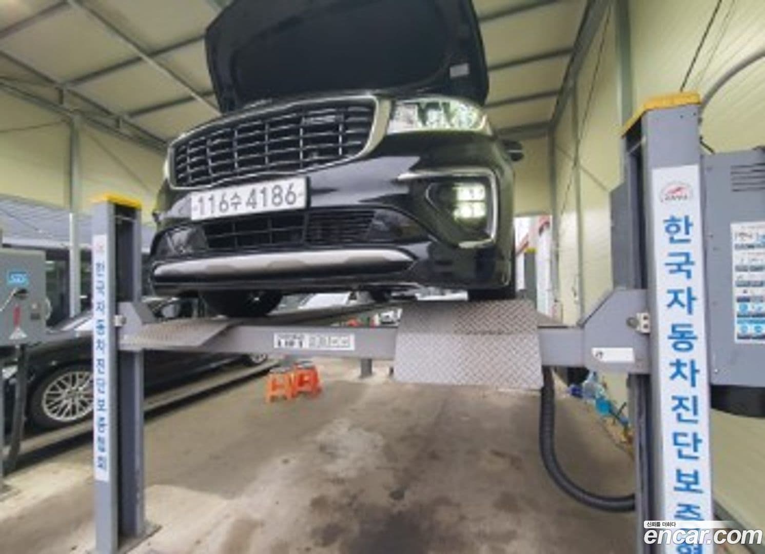 Main__Slider__Photo:Canival Kia 2019.10-0