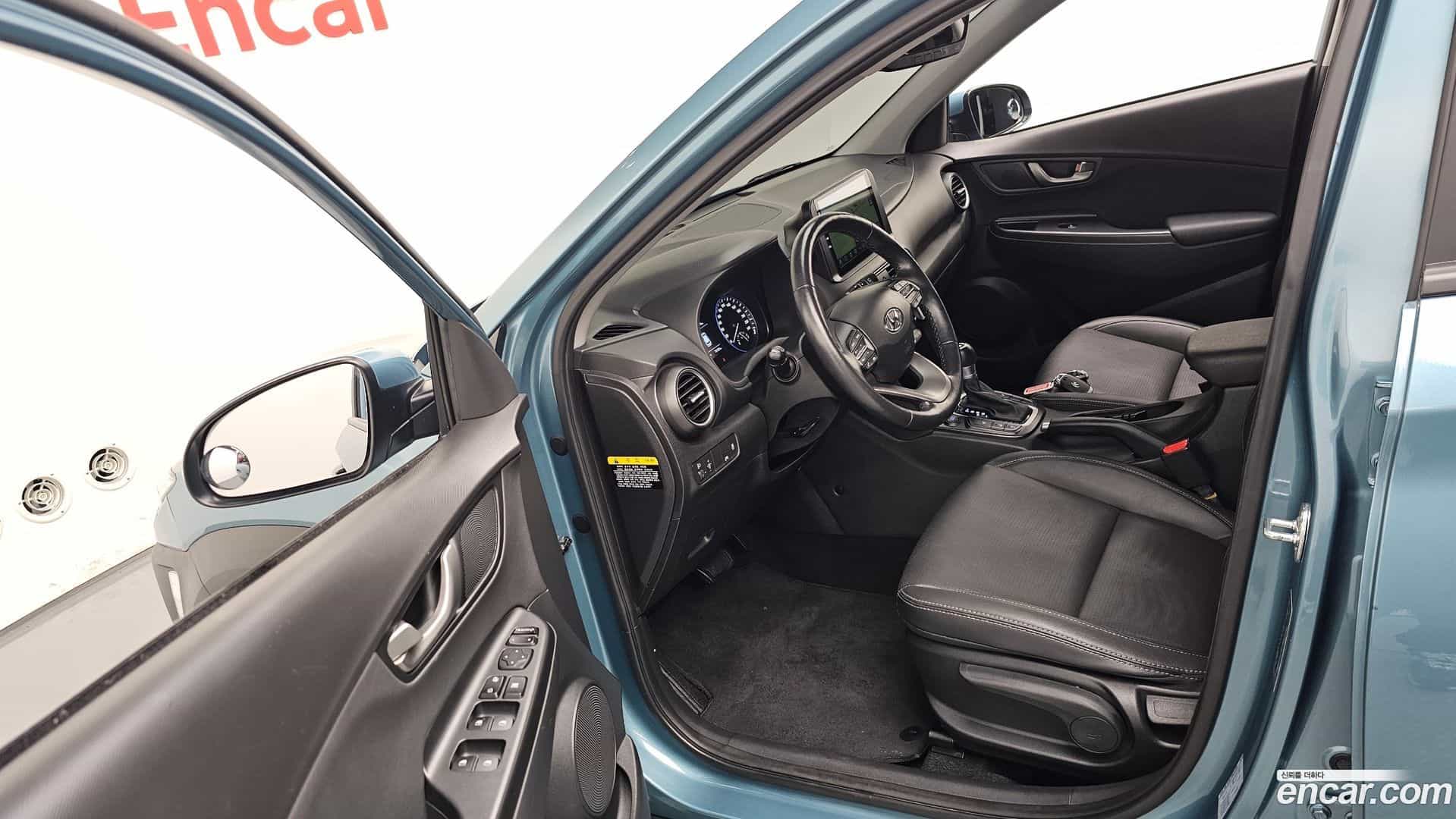 Kona Hyundai 2019.8-INNER-010