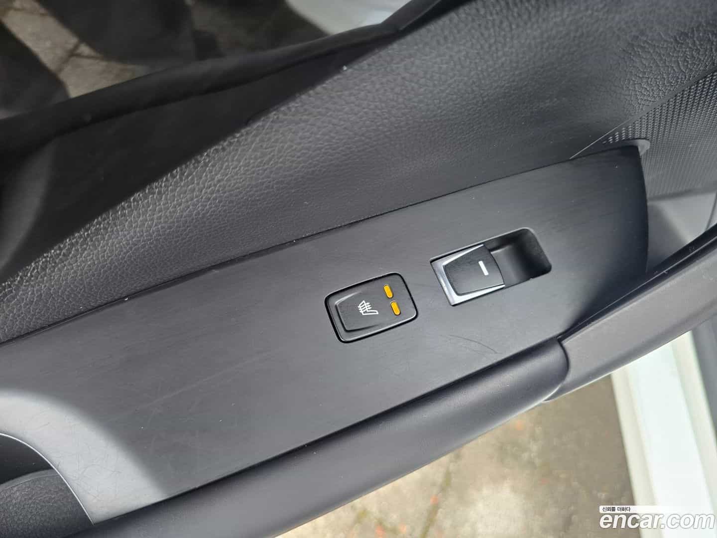 Grandeur Hyundai 2015.11-OPTION-018