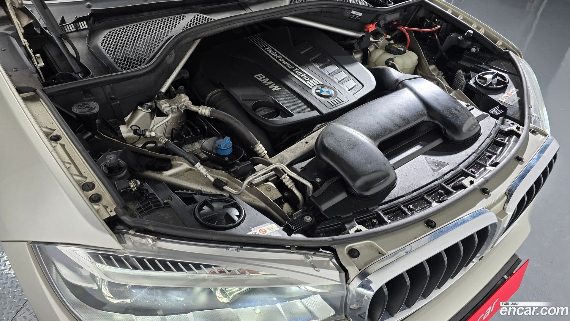 Main__Slider__Photo:X6 BMW 2016.11-5