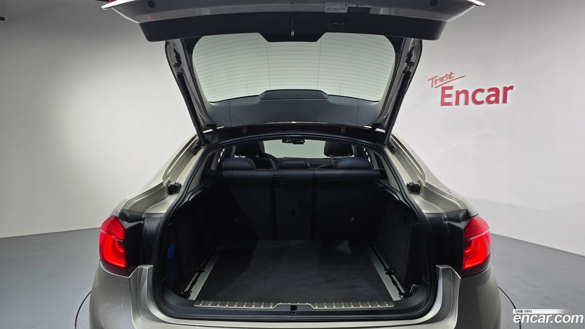 Main__Slider__Photo:X6 BMW 2016.11-19