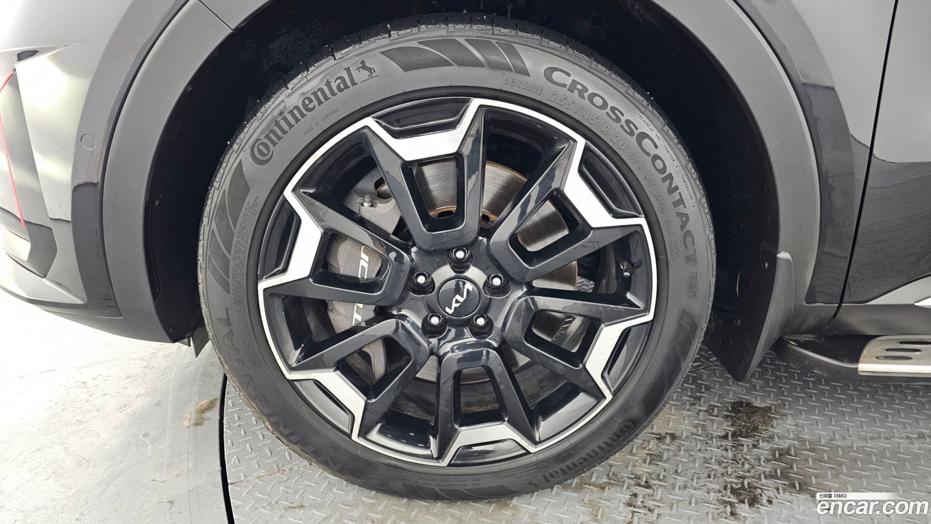 Main__Slider__Photo:Sorento Kia 2021.6-4