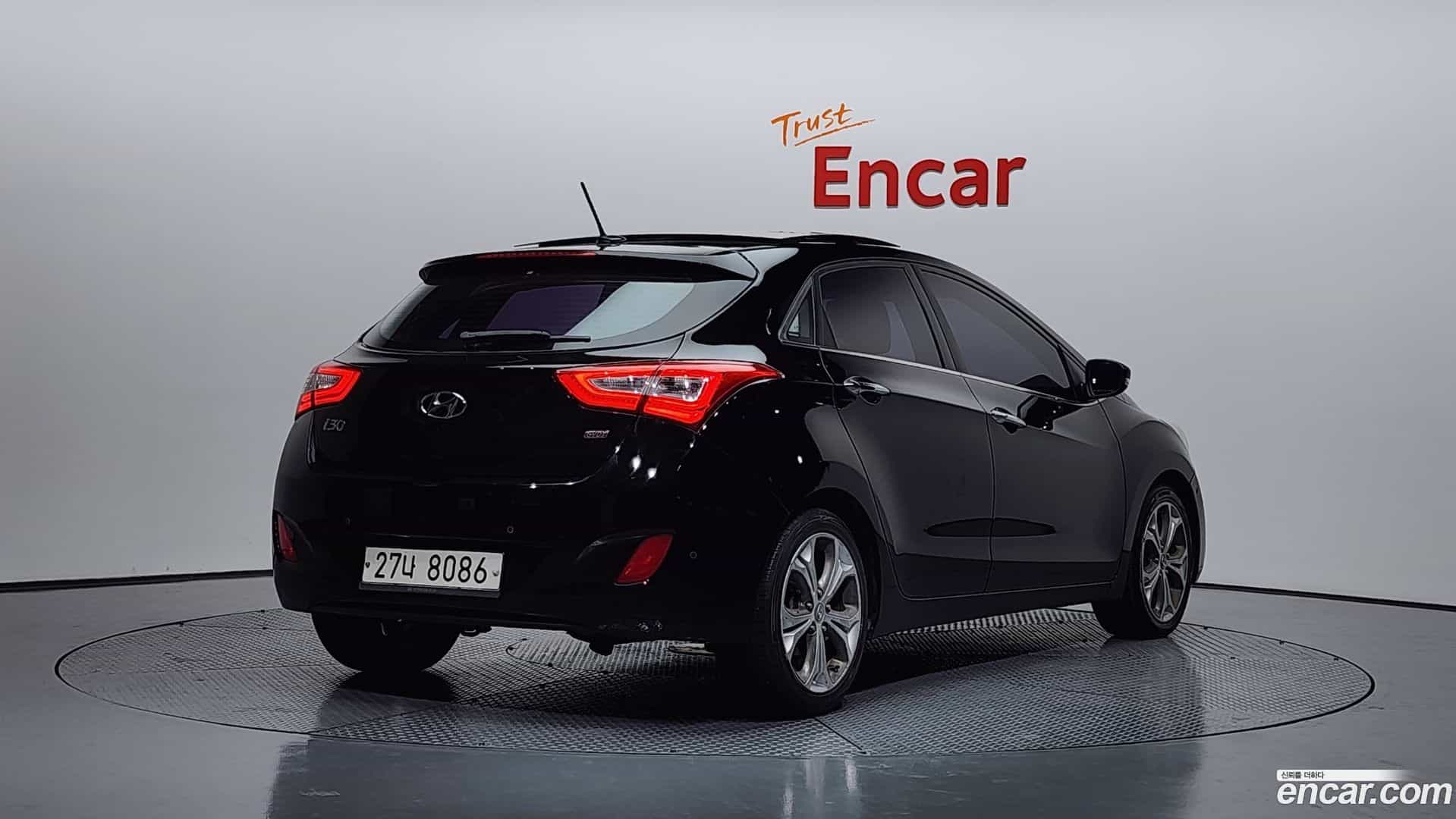 i30 Hyundai 2012.0-OUTER-002