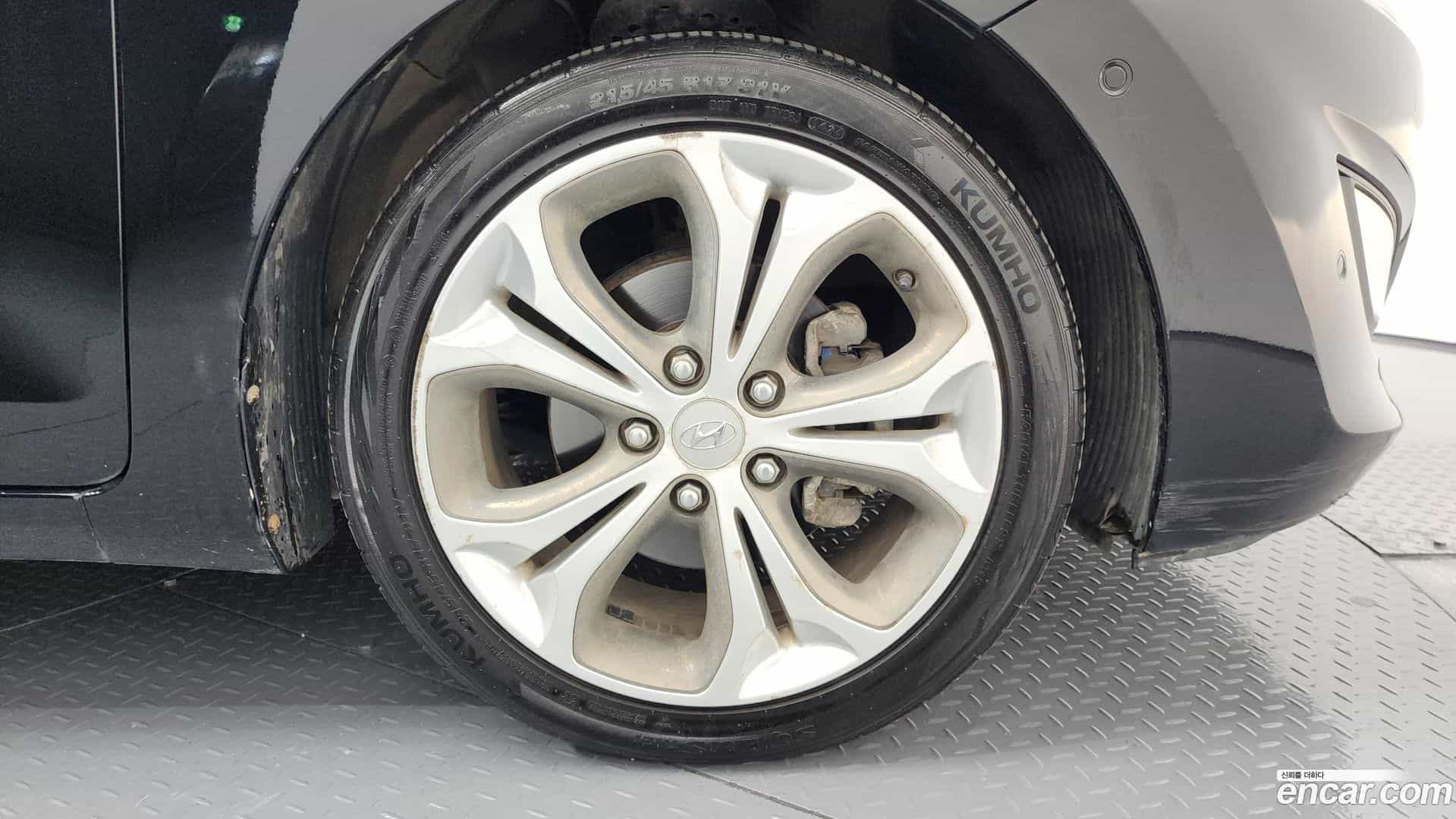 i30 Hyundai 2012.0-OUTER-005