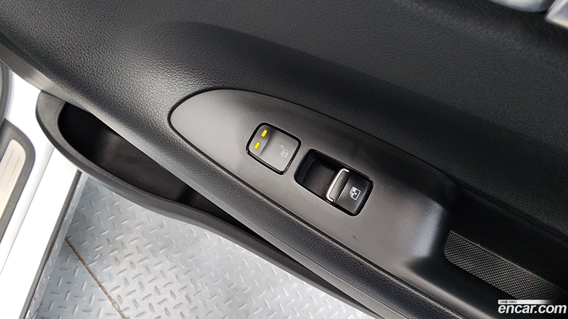 Main__Slider__Photo:Grandeur Hyundai 2021.10-17