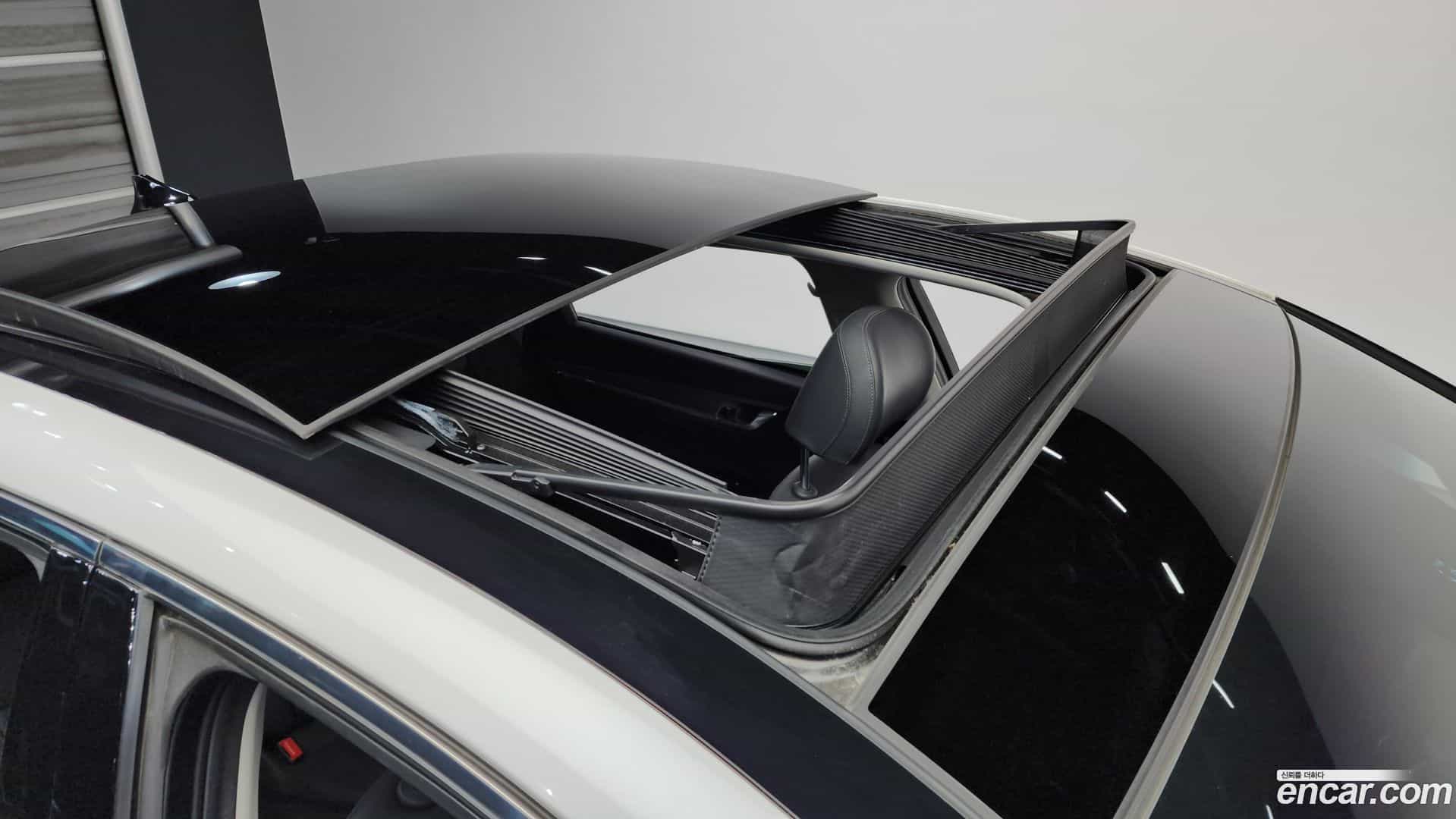 Grandeur Hyundai 2021.10-OPTION-023