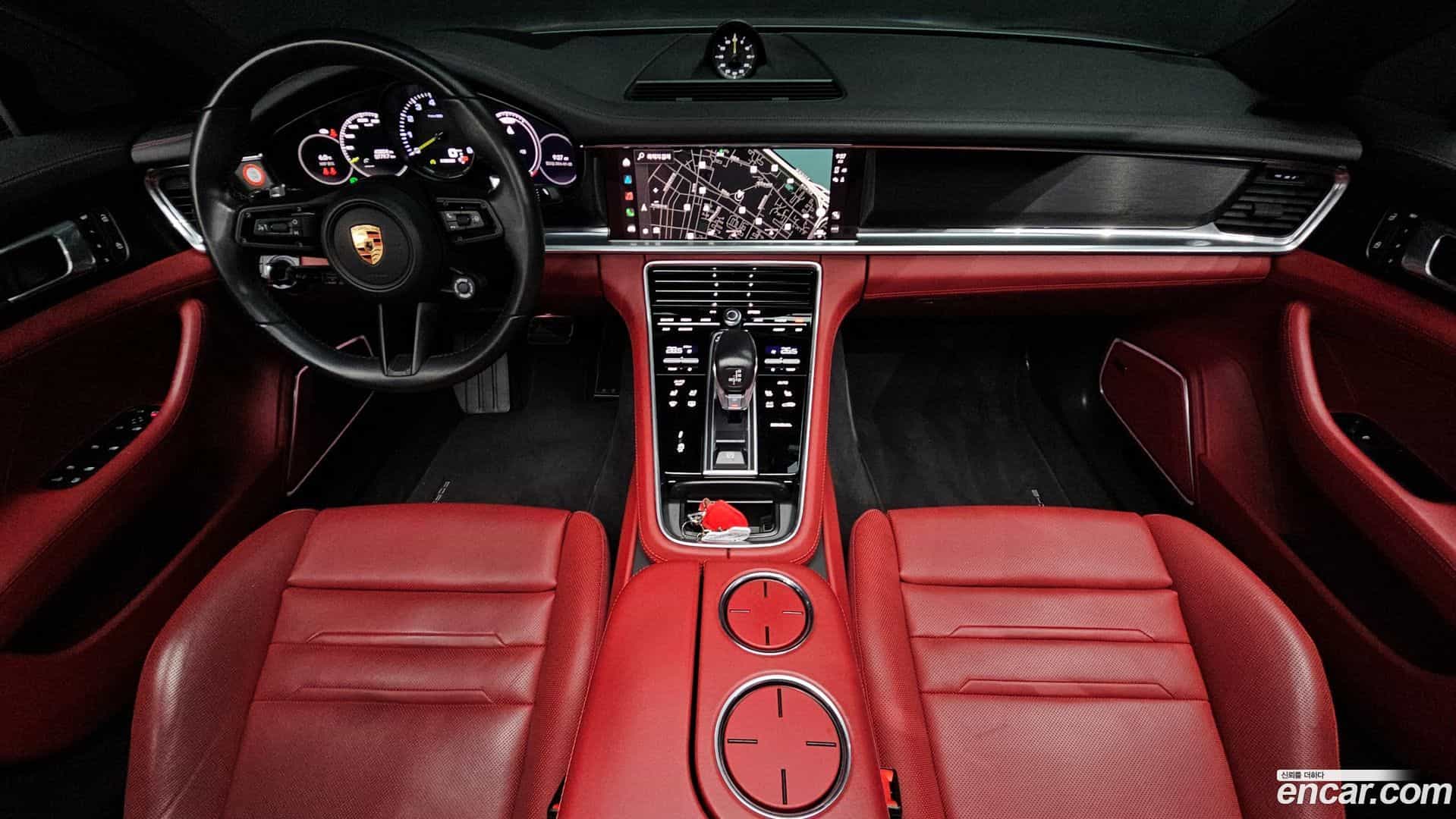 Panamera Porsche 2023.3-INNER-007