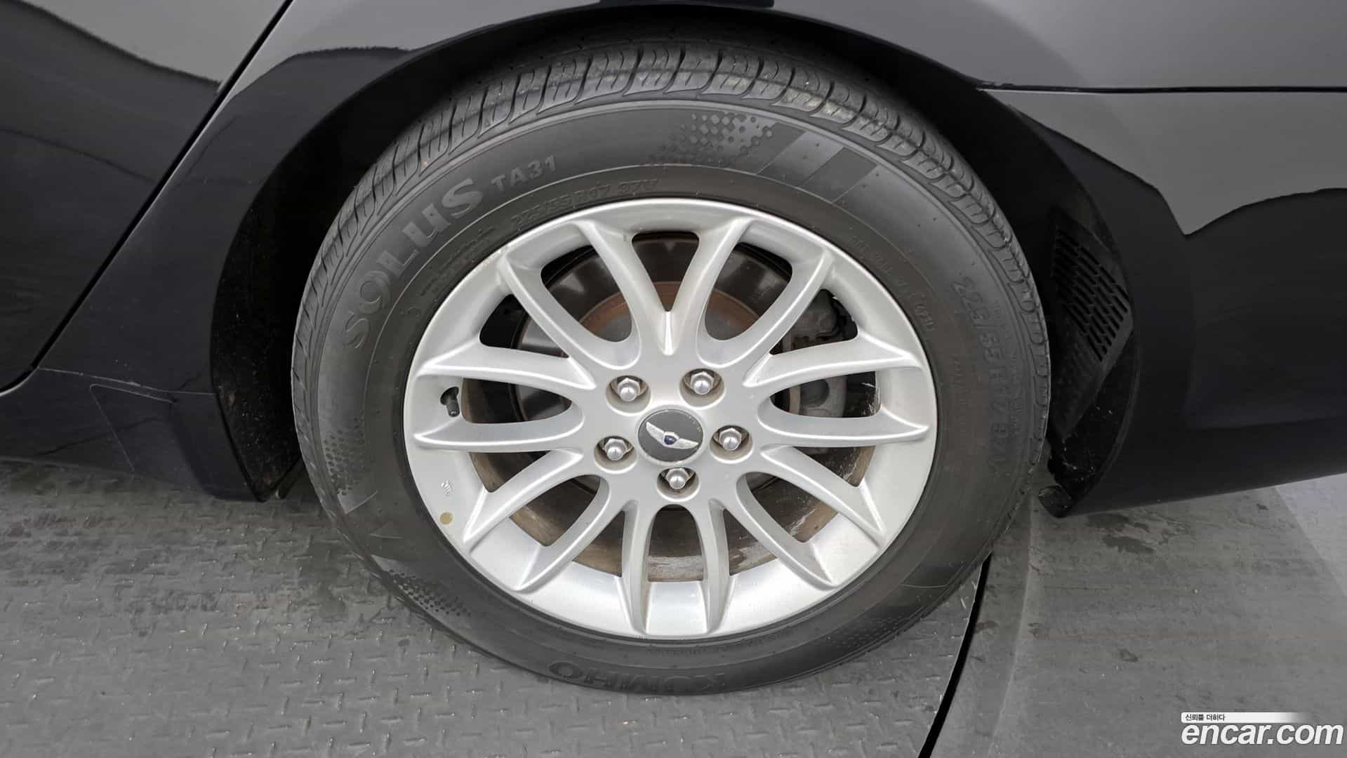 Genesis Hyundai 2009.2-OUTER-005