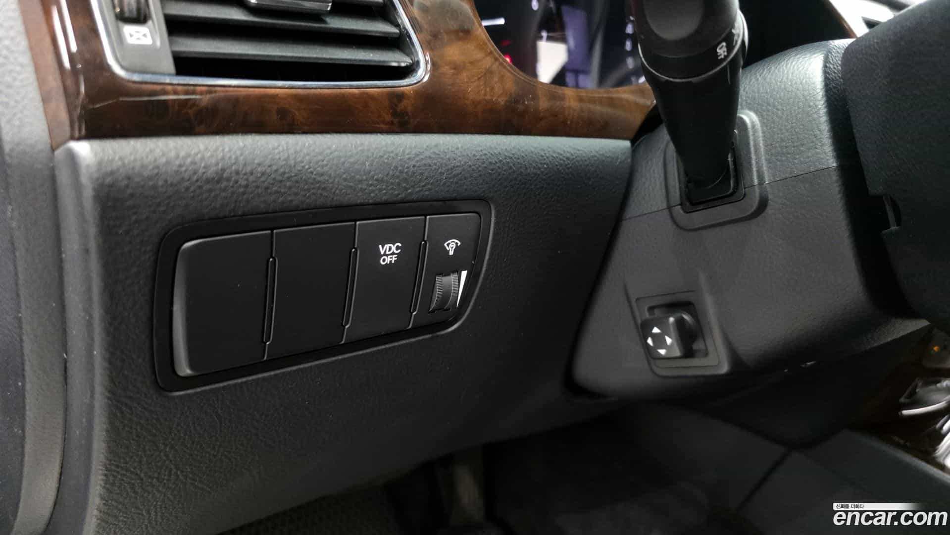 Genesis Hyundai 2009.2-OPTION-019