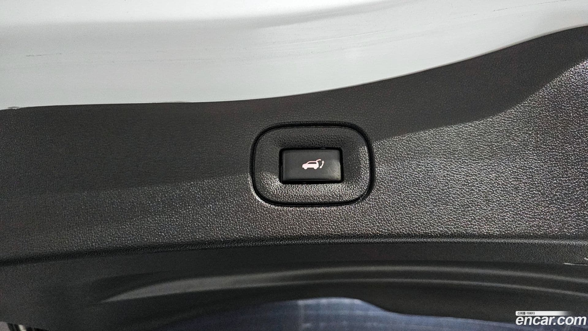 Main__Slider__Photo:QM6 Renault-KoreaSamsung 2016.9-17