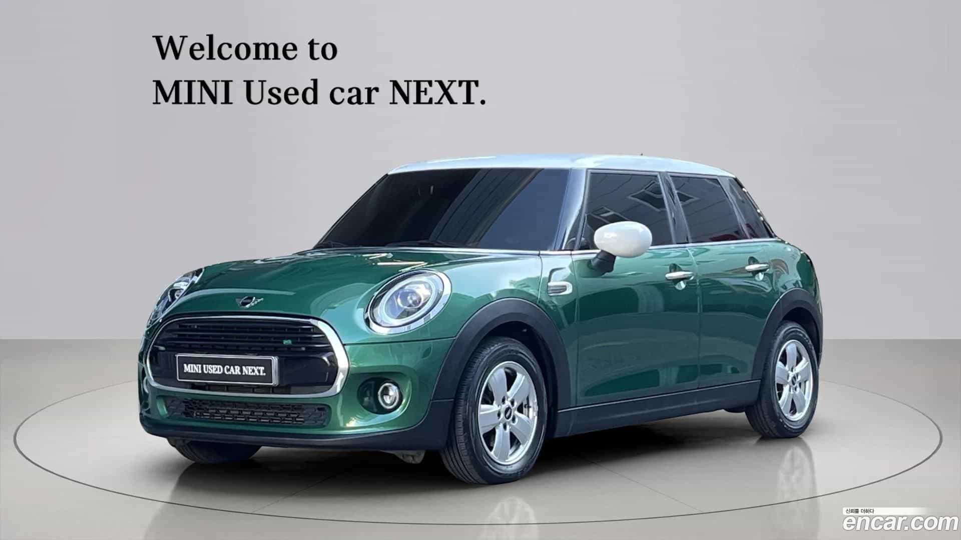 Cooper Mini 2020.8-OUTER-001