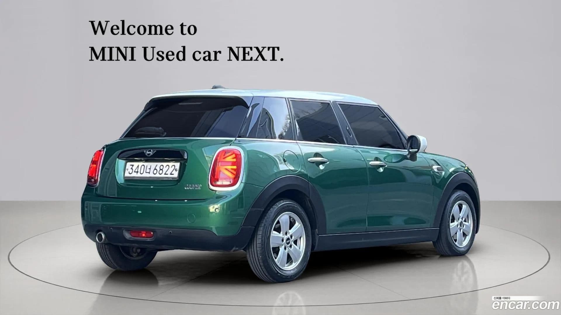 Main__Slider__Photo:Cooper Mini 2020.8-3