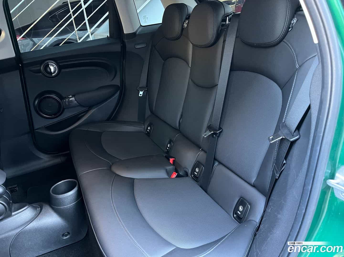 Cooper Mini 2020.8-OPTION-016