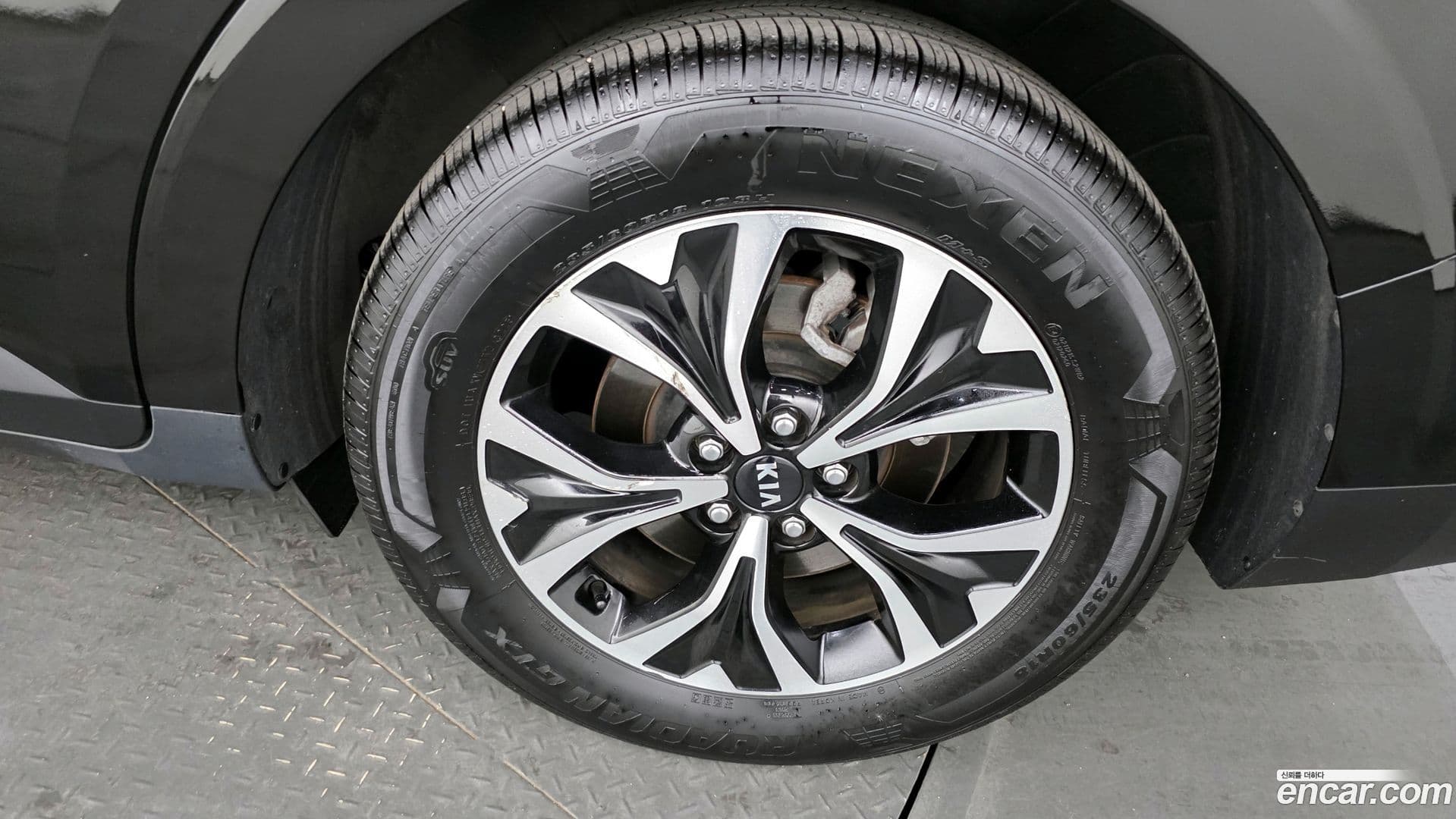 Main__Slider__Photo:Canival Kia 2021.4-4