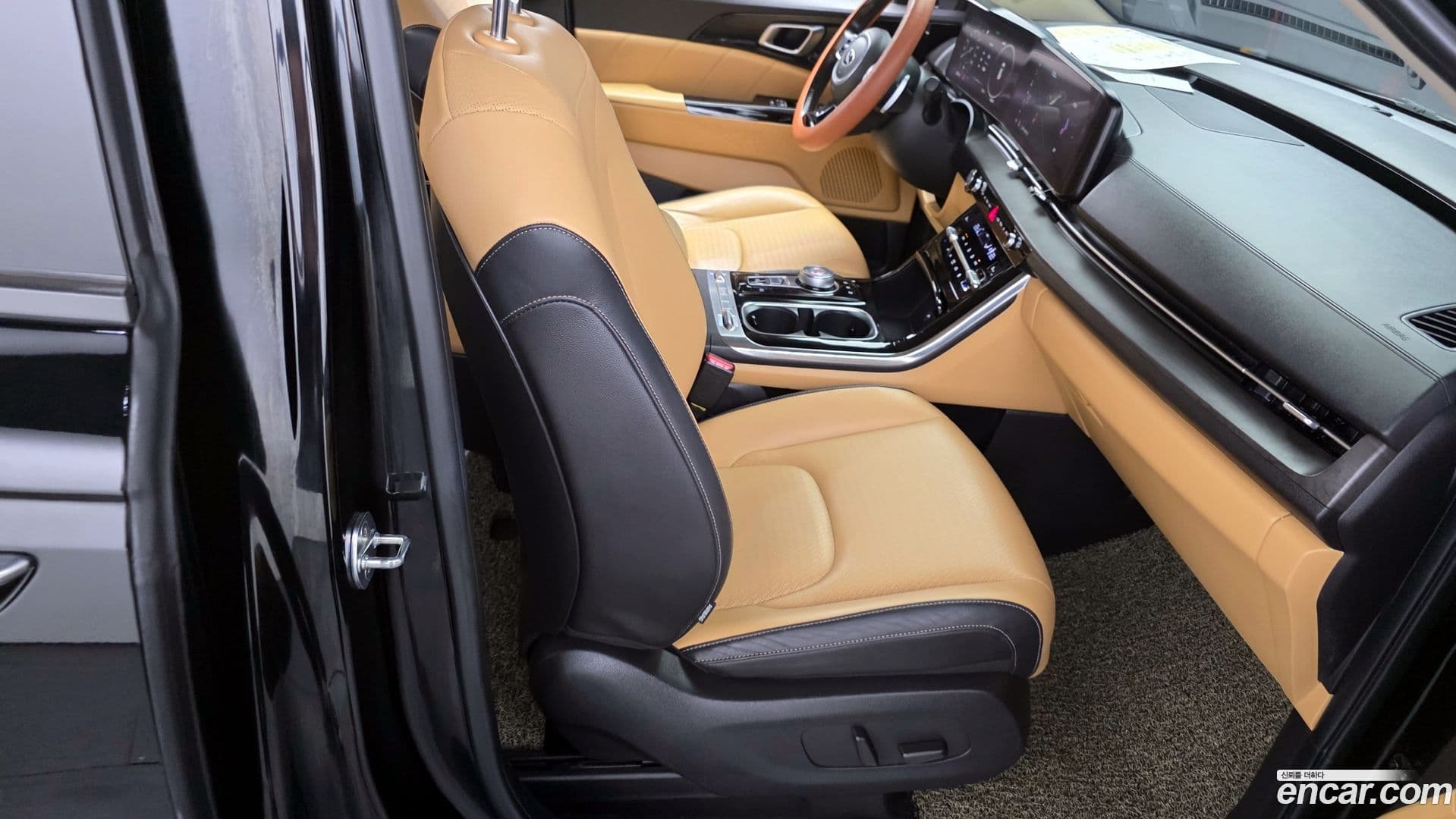 Main__Slider__Photo:Canival Kia 2021.4-11