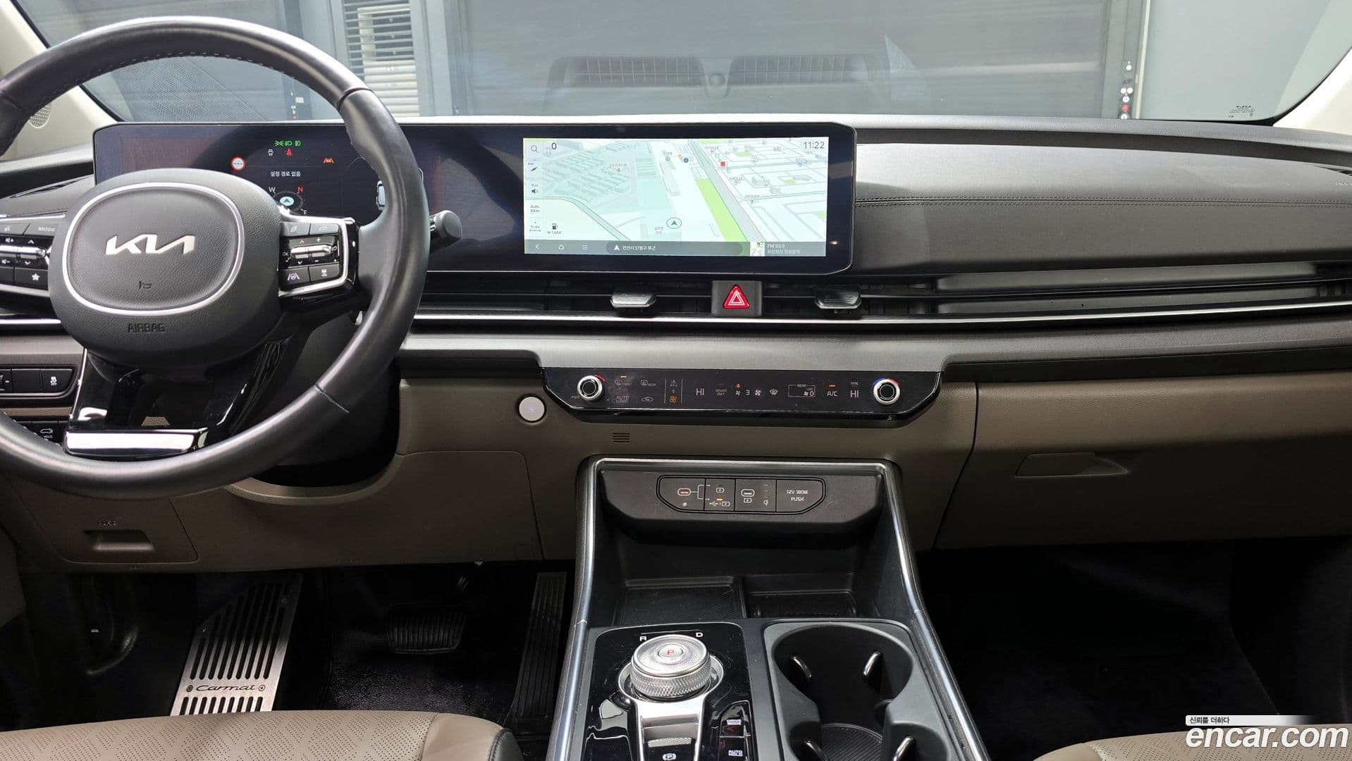 Main__Slider__Photo:Canival Kia 2024.2-17