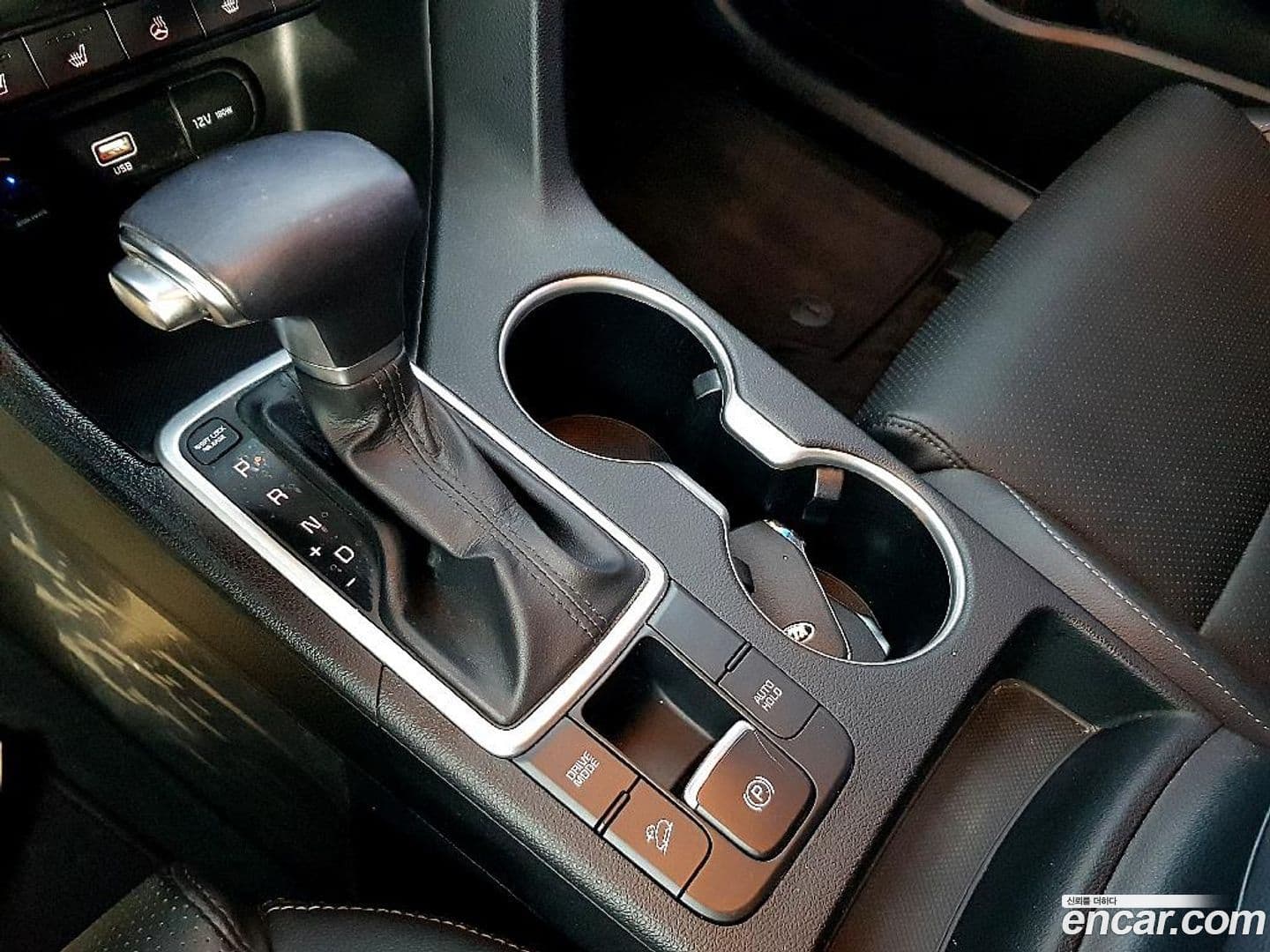 Main__Slider__Photo:Sportage Kia 2021.1-12