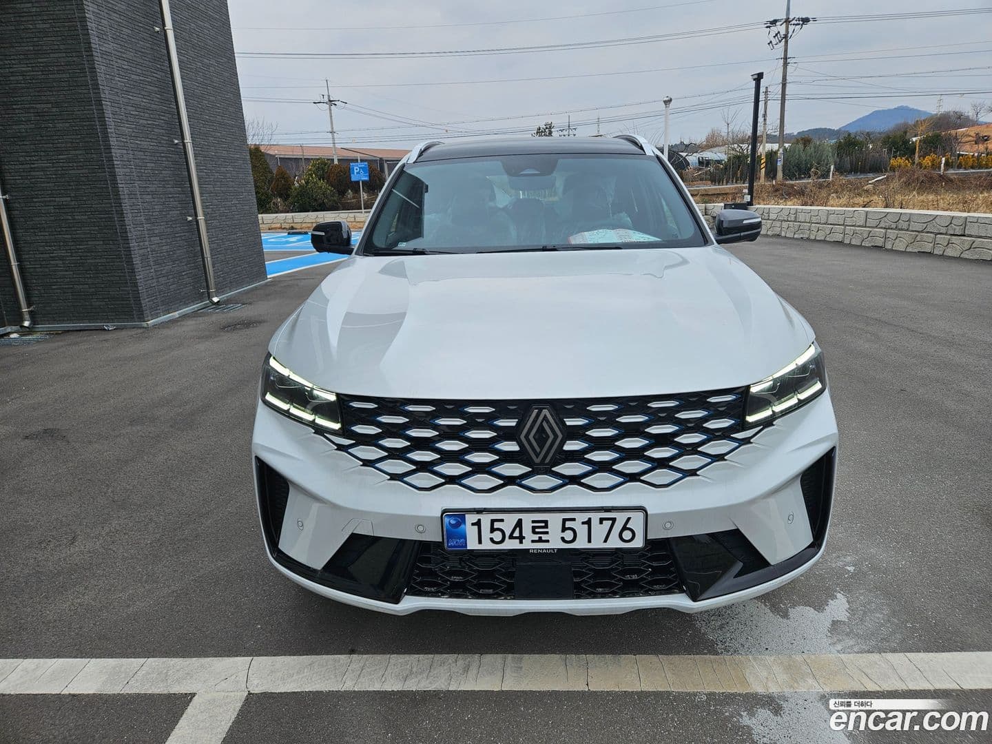 Main__Slider__Photo:Grand Koleos Renault-KoreaSamsung 2025.11-0