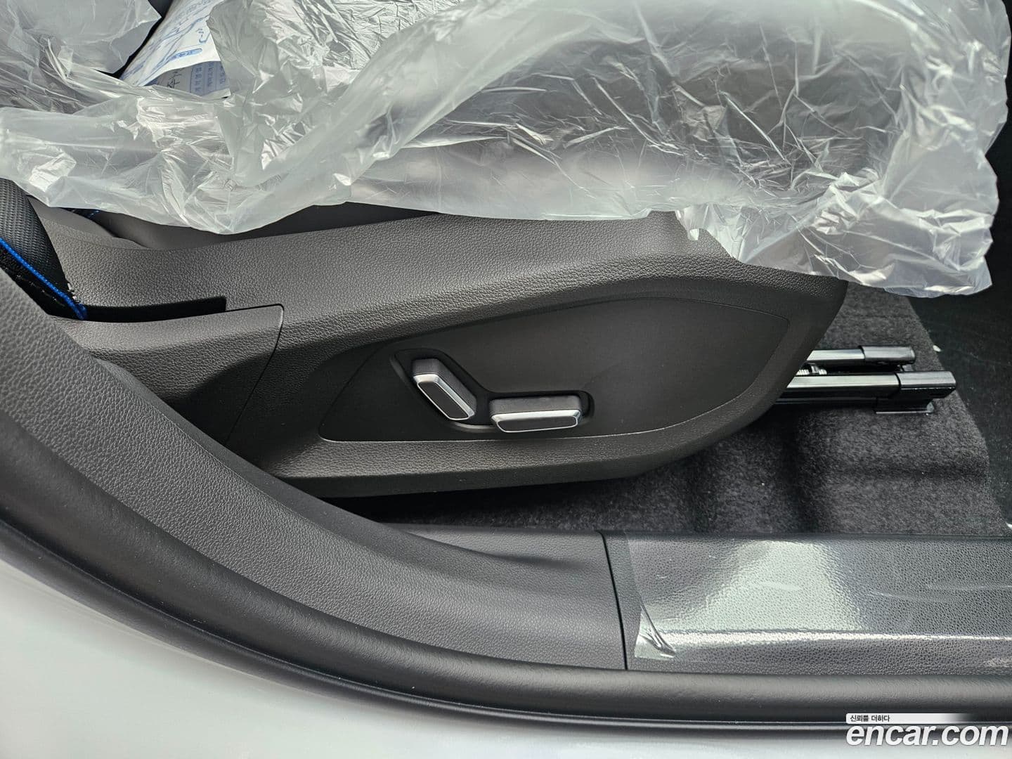 Main__Slider__Photo:Grand Koleos Renault-KoreaSamsung 2025.11-16