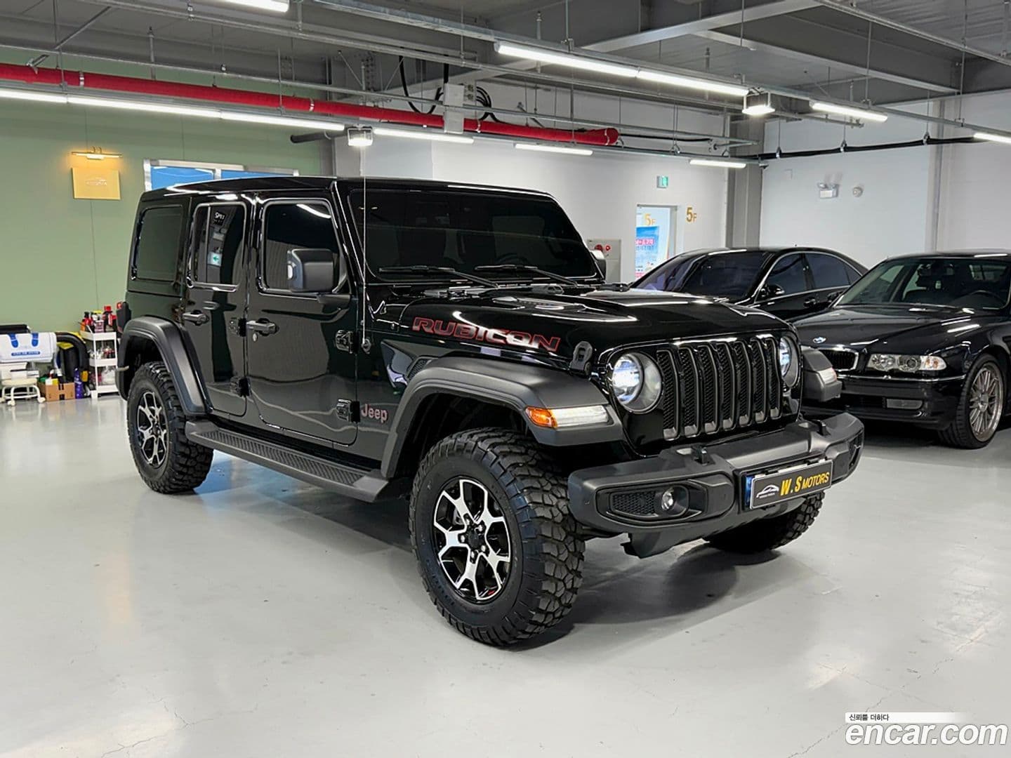 Main__Slider__Photo:Wrangler Jeep 2021.2-2