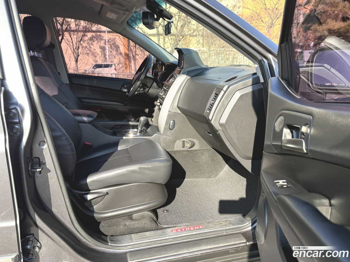 KORANDO KG_Mobility_Ssangyong 2015.11-OPTION-018