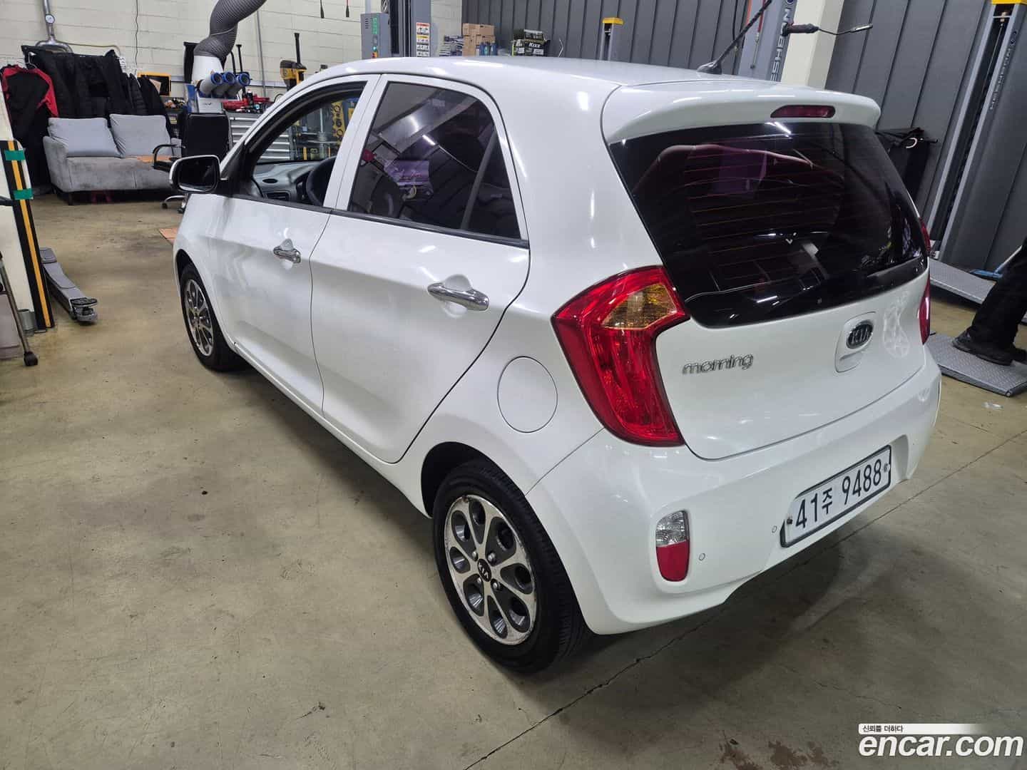 morning Kia 2011.1-OUTER-004